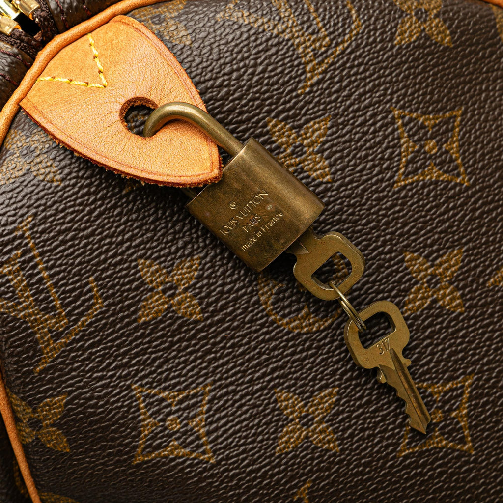 Louis Vuitton Monogram Speedy 30 (SHG-Kh1ENh)