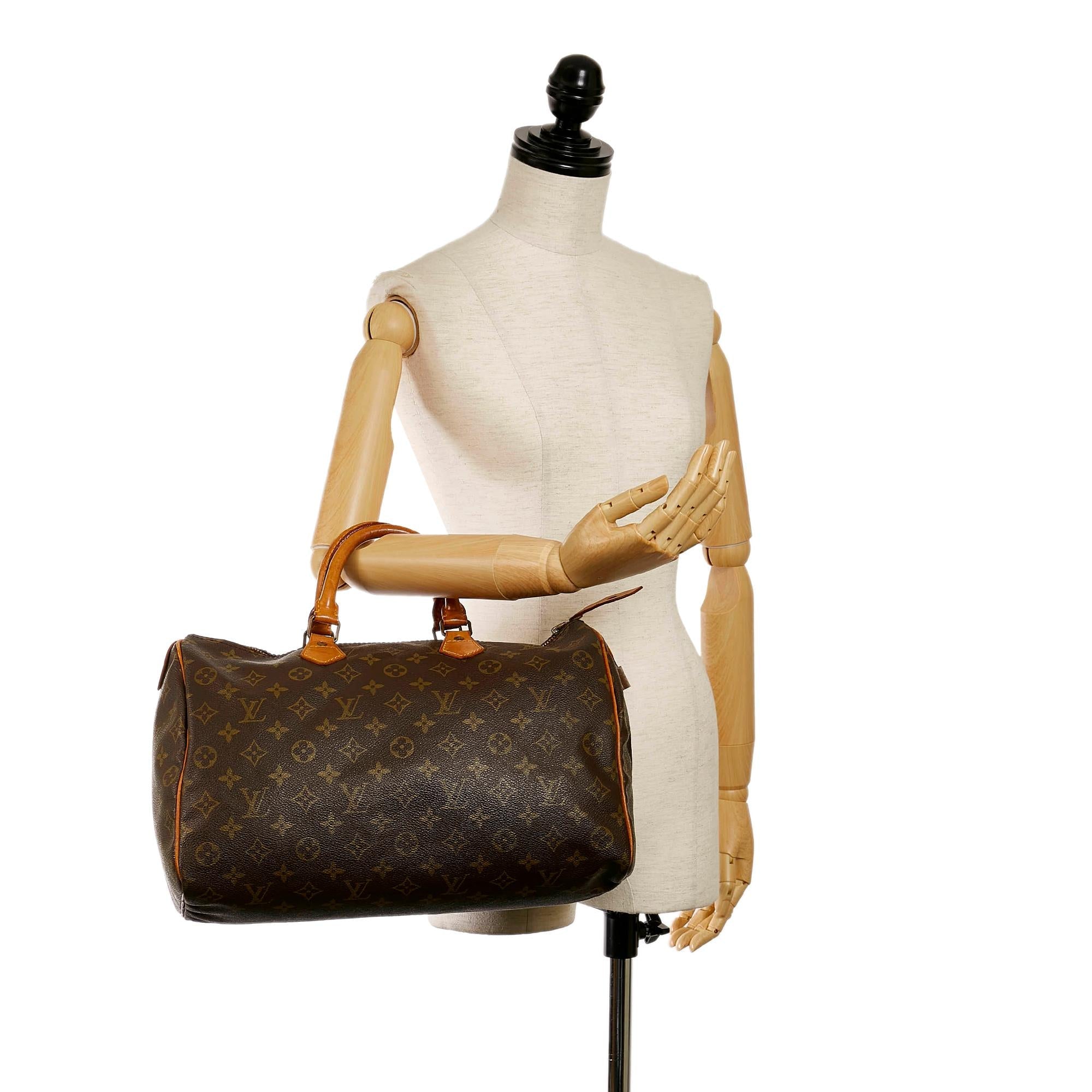 Louis Vuitton Monogram Speedy 35 (SHG-30847)