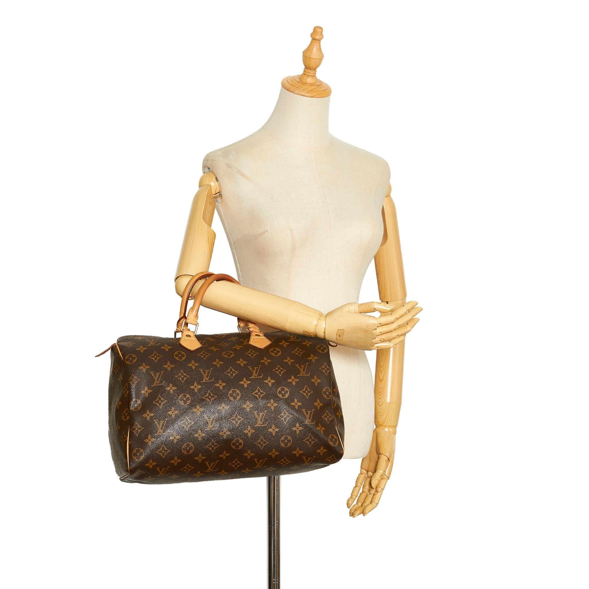 Louis Vuitton Monogram Speedy 35 (SHG-IdNCbW)