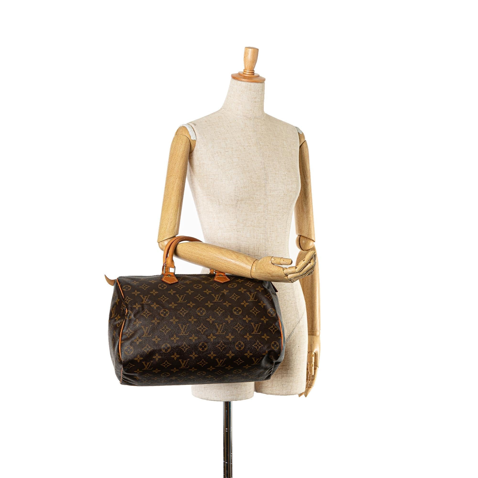 Louis Vuitton Monogram Speedy 35 (SHG-T4NiwX)