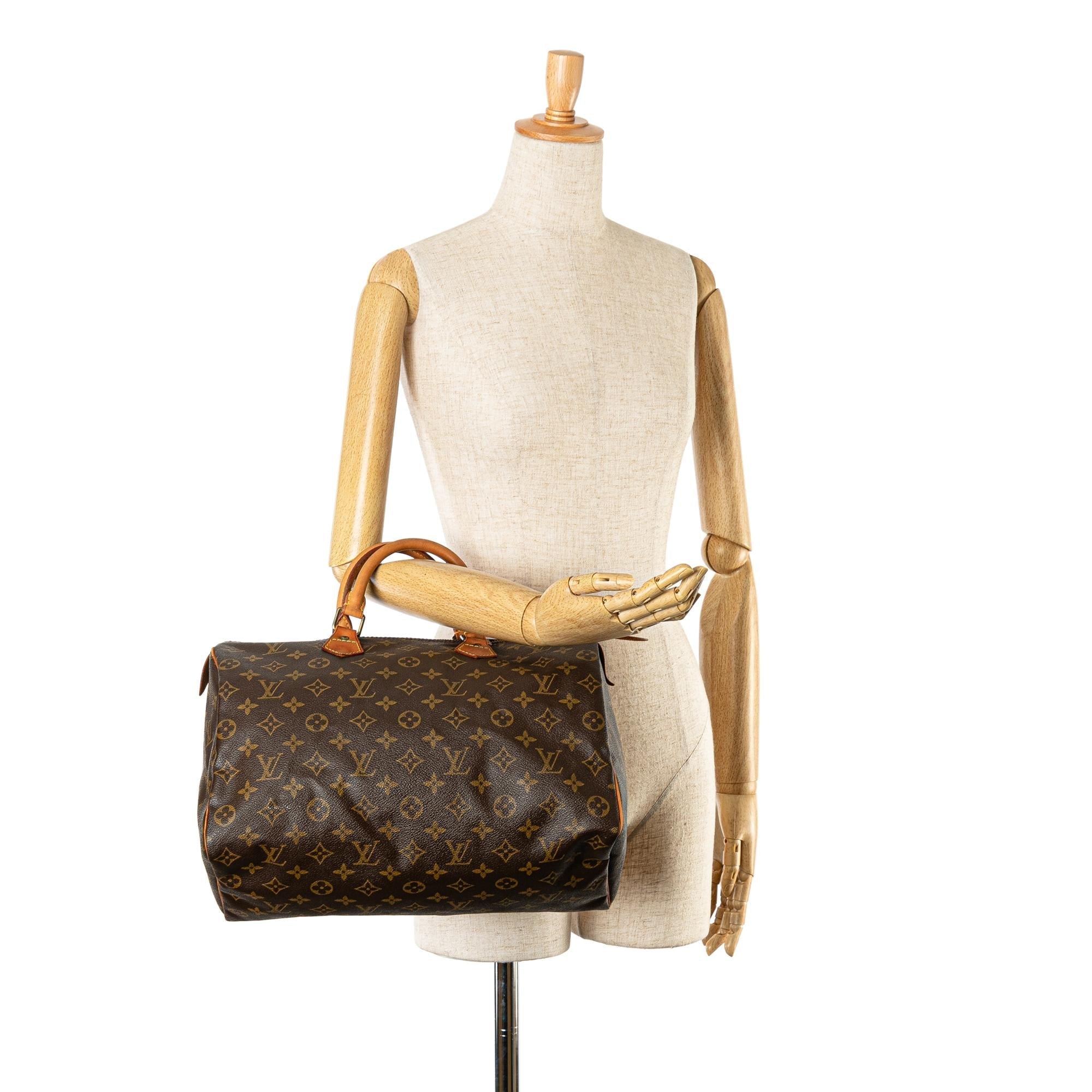Louis Vuitton Monogram Speedy 35 (SHG-Khs86i)