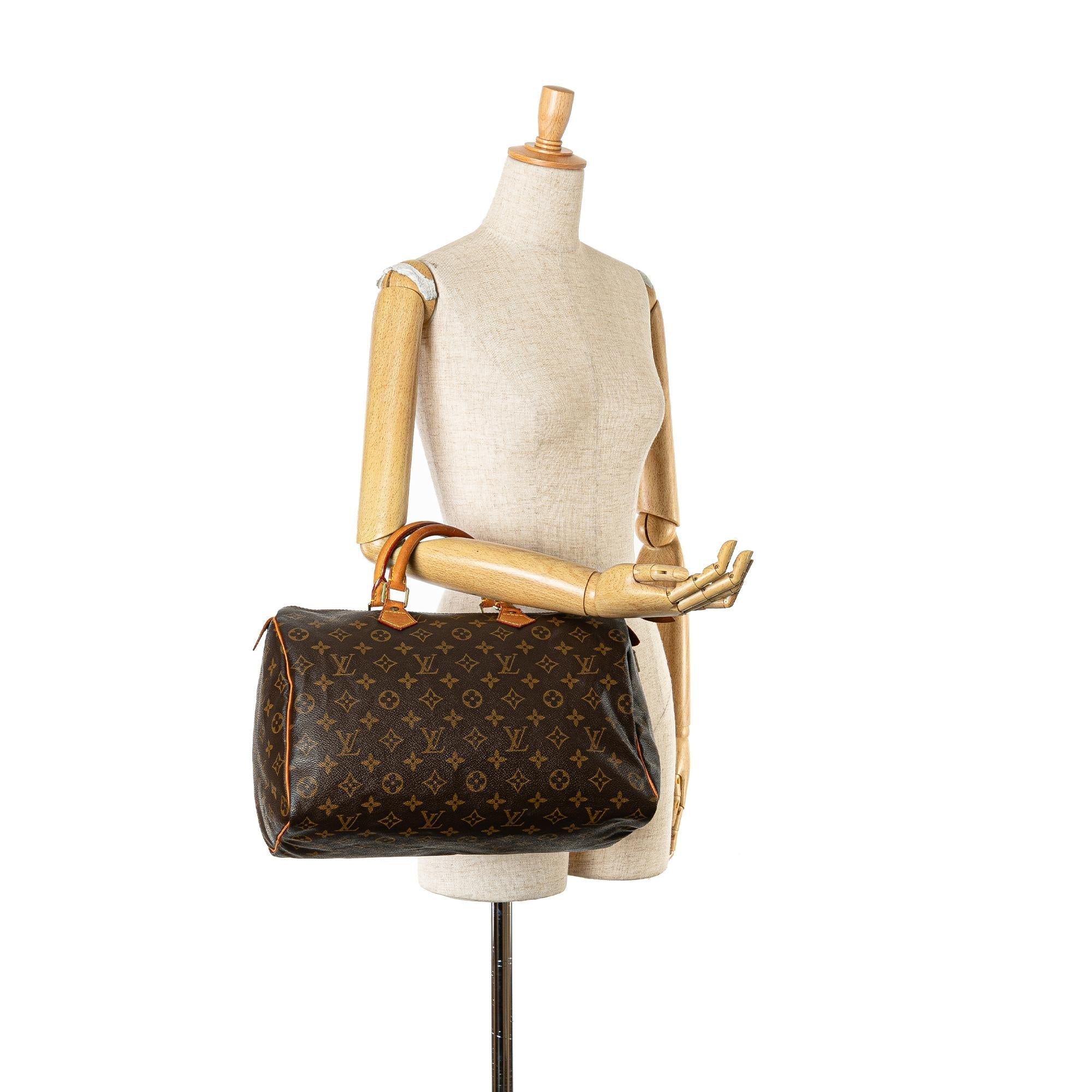 Louis Vuitton Monogram Speedy 35 (SHG-kUidFd)