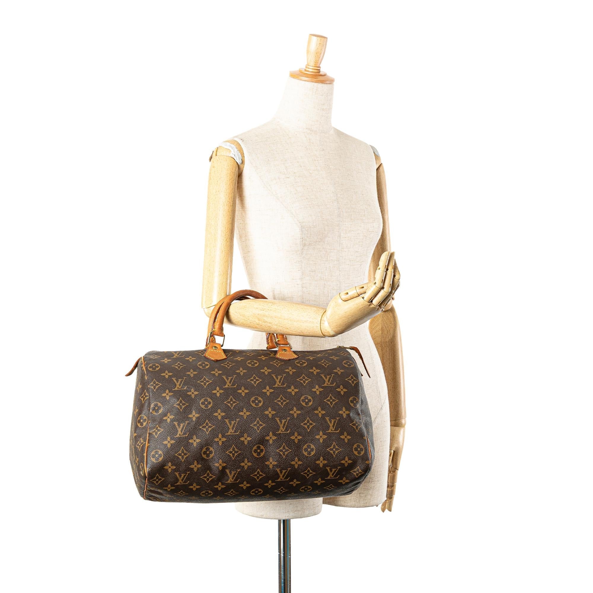 Louis Vuitton Monogram Speedy 35