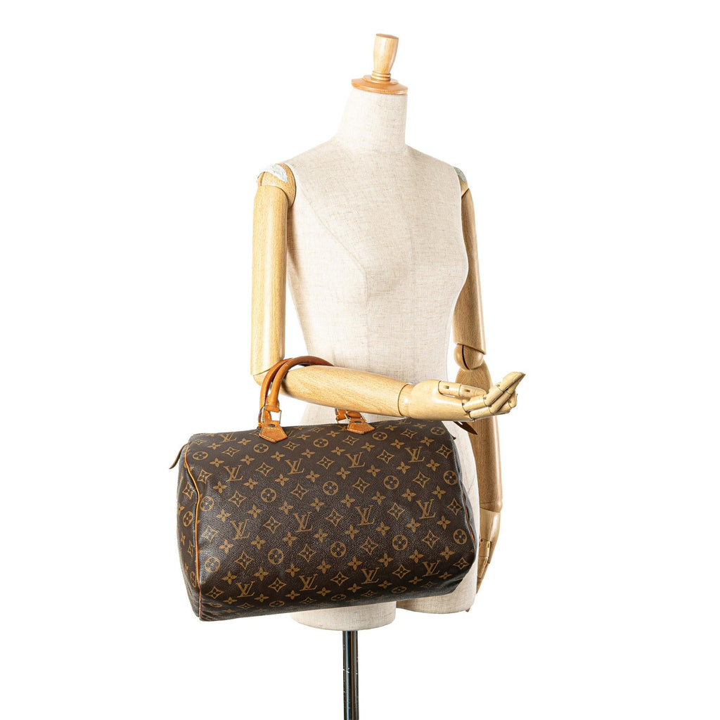 Louis Vuitton Monogram Speedy 35