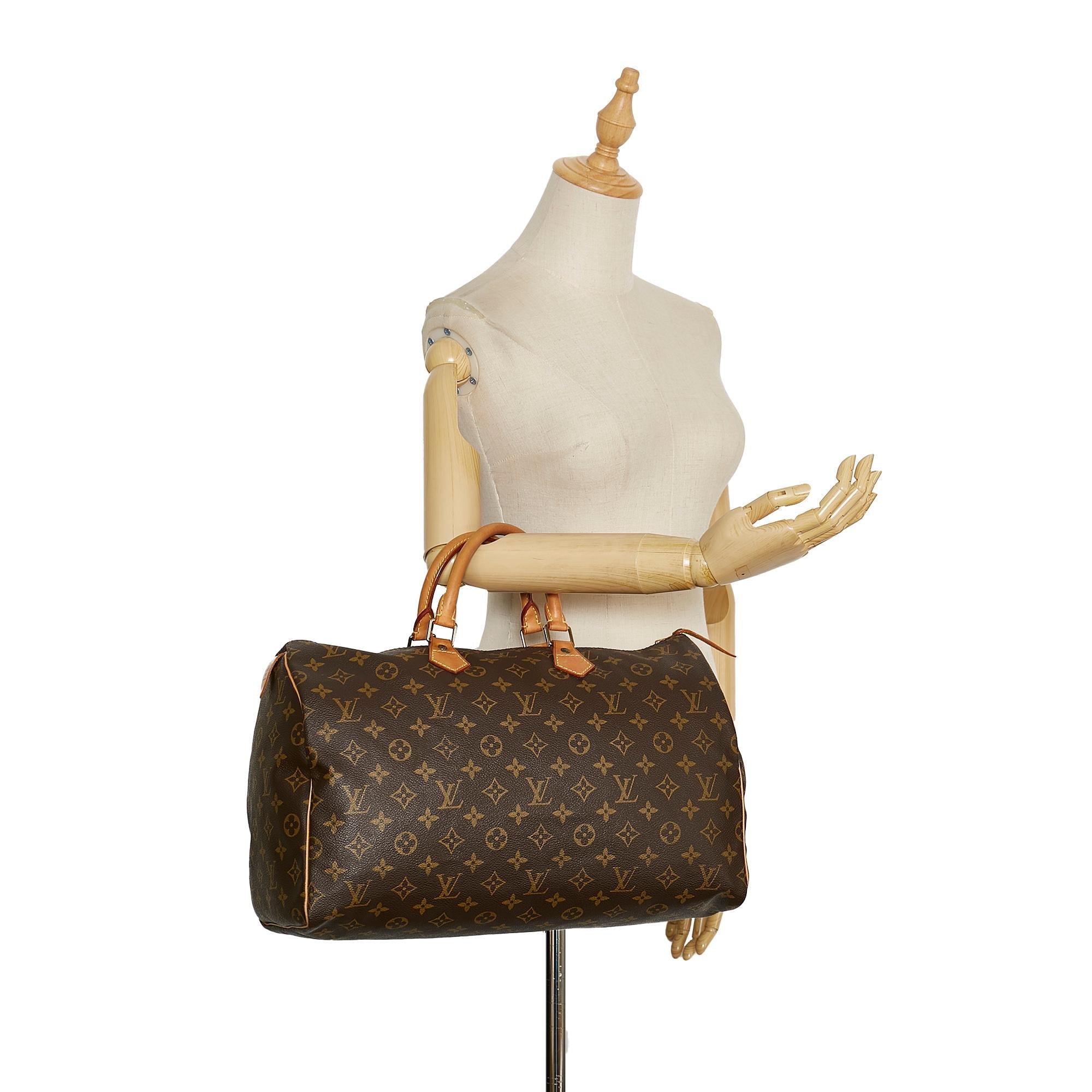 Louis Vuitton Monogram Speedy 40 (SHG-37000)
