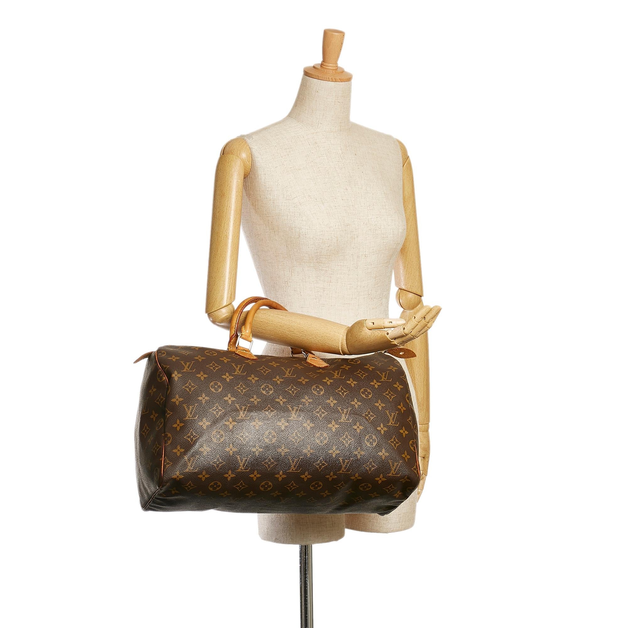 Louis Vuitton Monogram Speedy 40 (SHG-37288)