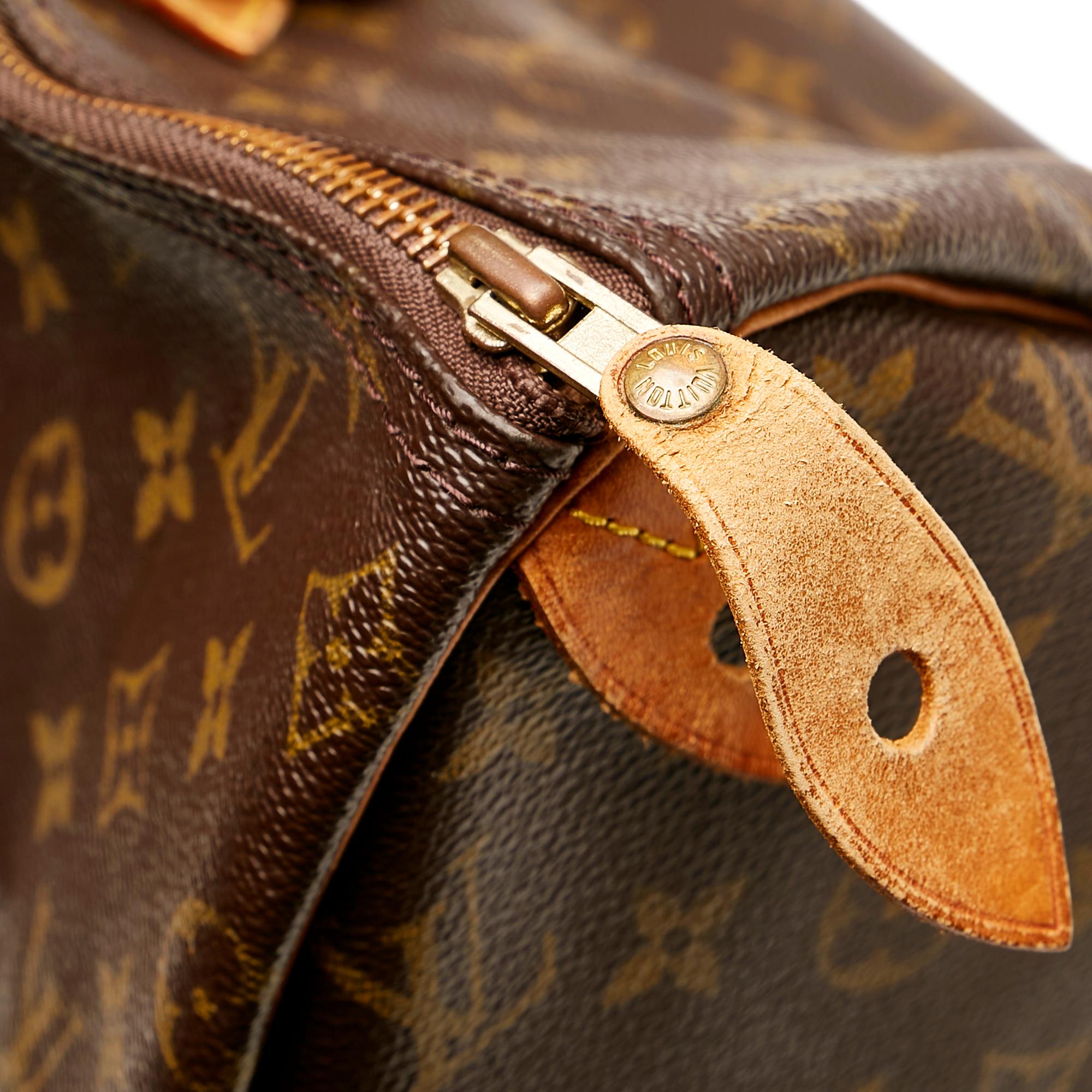 Louis Vuitton Monogram Speedy 40 (SHG-WAe4Hg)