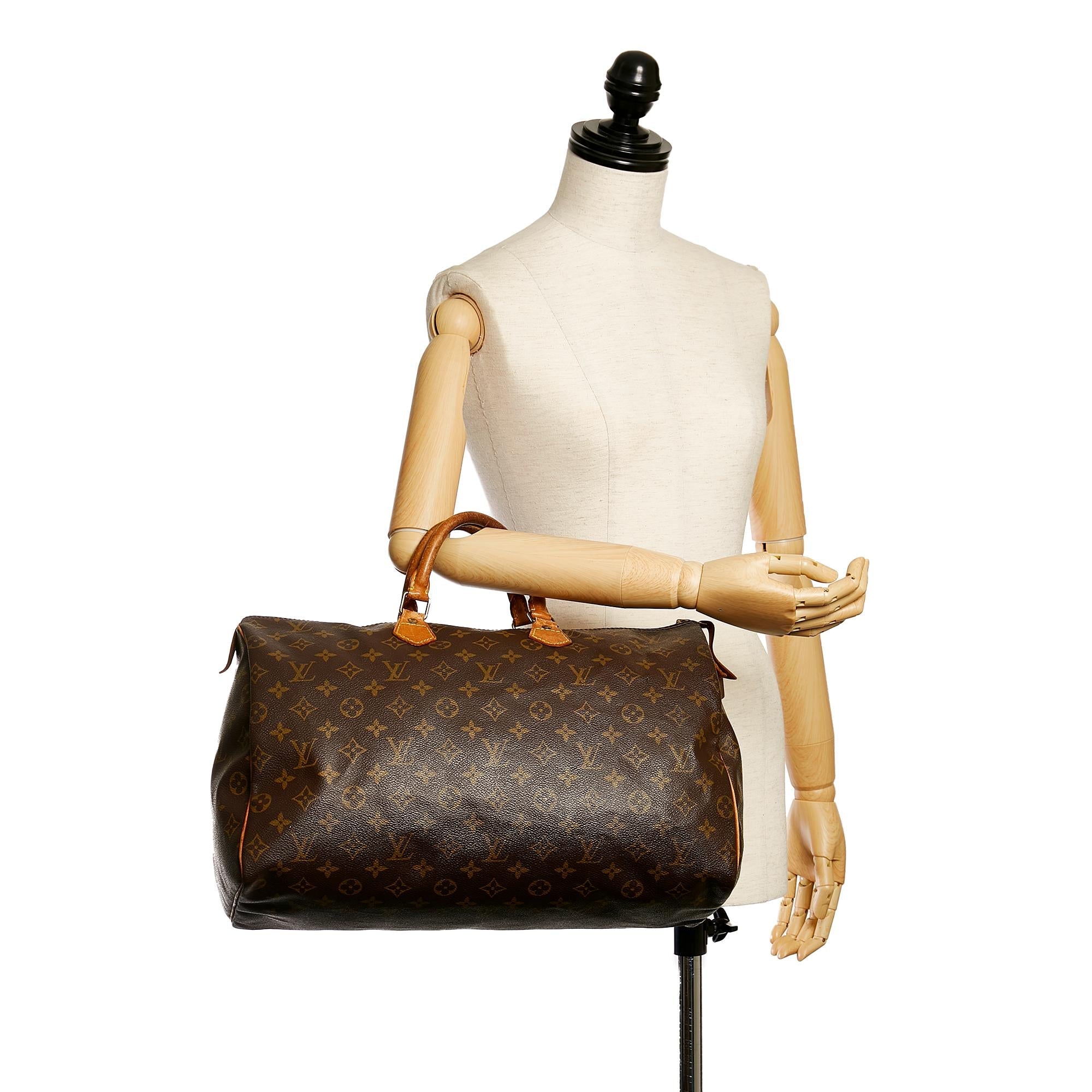 Louis Vuitton Monogram Speedy 40 (SHG-WAe4Hg)