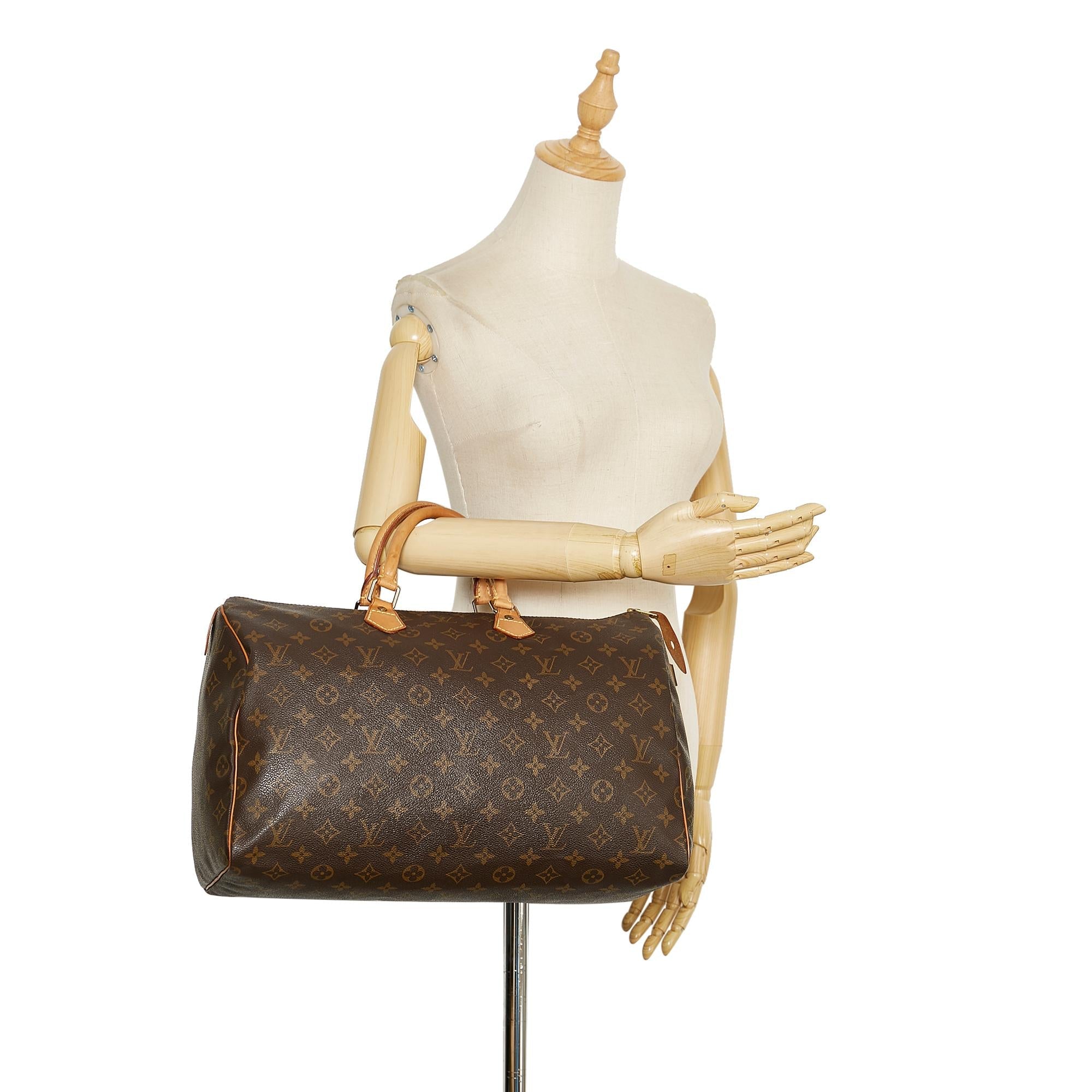 Louis Vuitton Monogram Speedy 40 (SHG-VWnLTH)