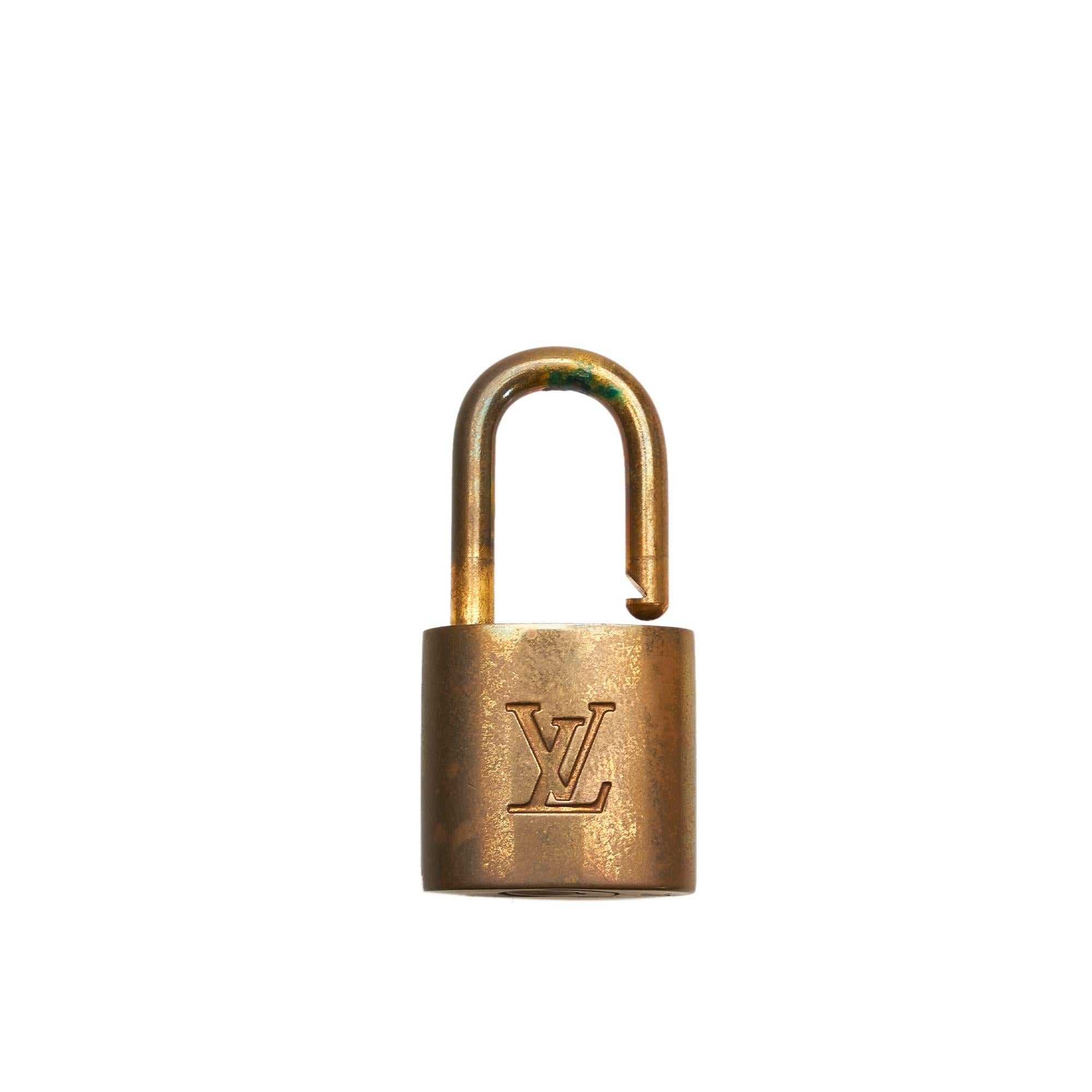 Louis Vuitton Monogram Speedy 40 (SHG-OfMuC3)