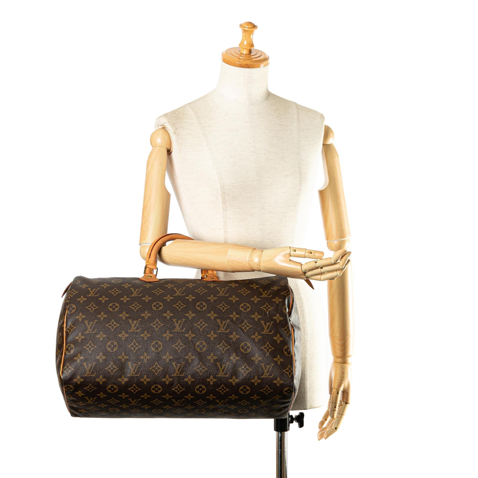 Louis Vuitton Monogram Speedy 40 (SHG-3BrO3k)