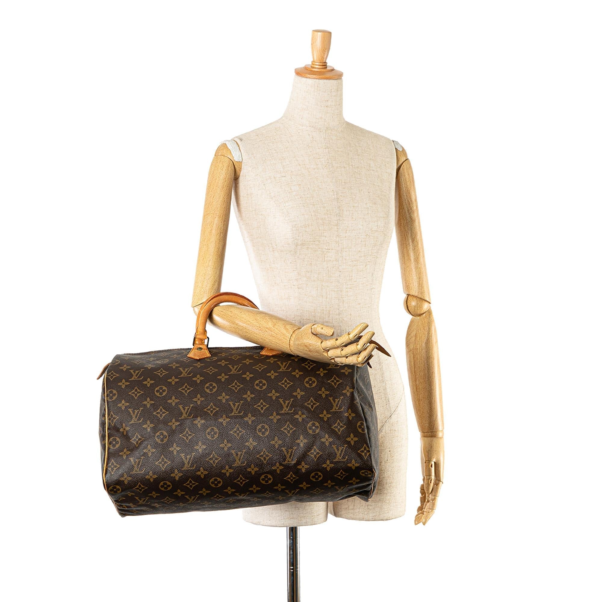 Louis Vuitton Monogram Speedy 40 (SHG-AY5RJG)