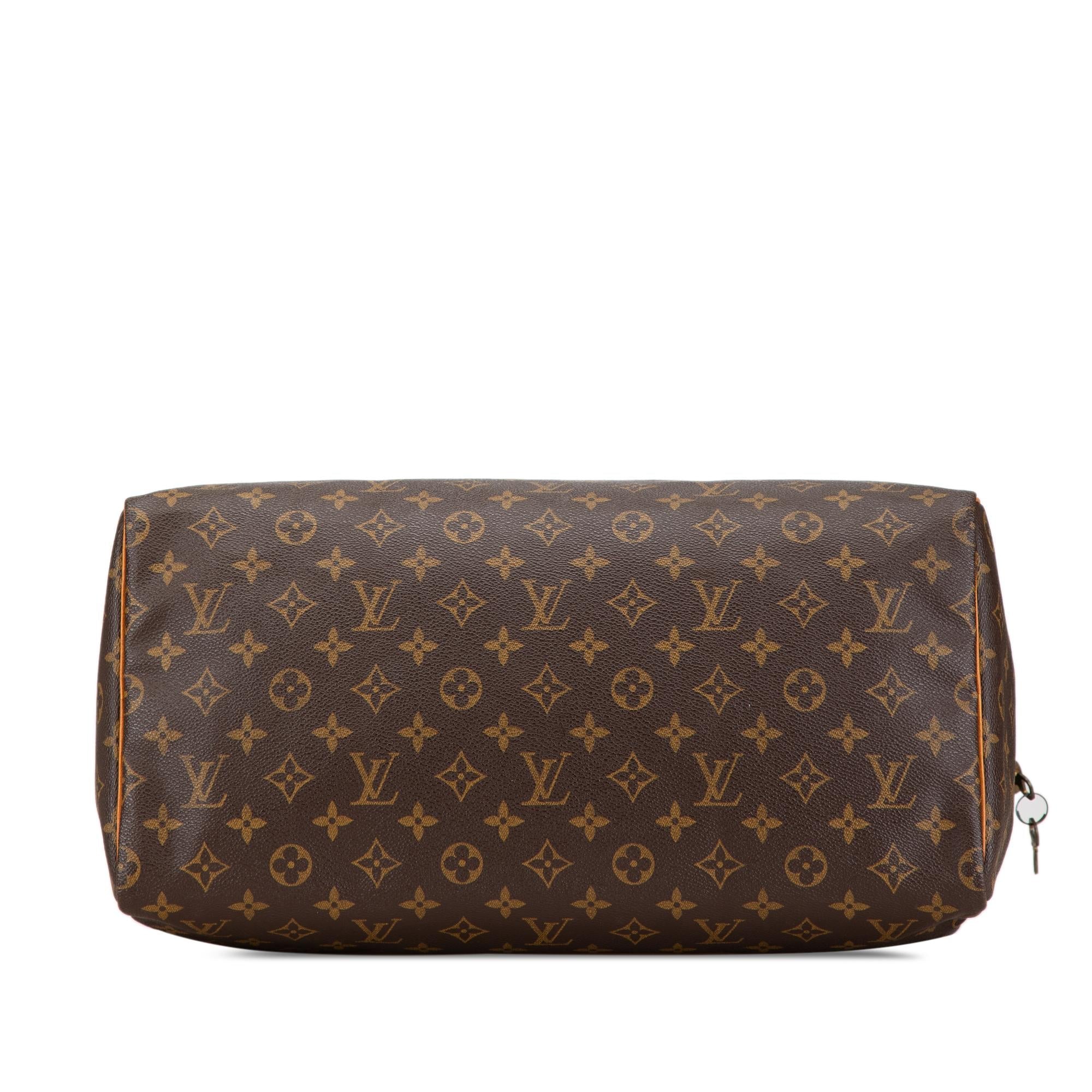 Louis Vuitton Monogram Speedy 40 (SHG-qTBJTL)
