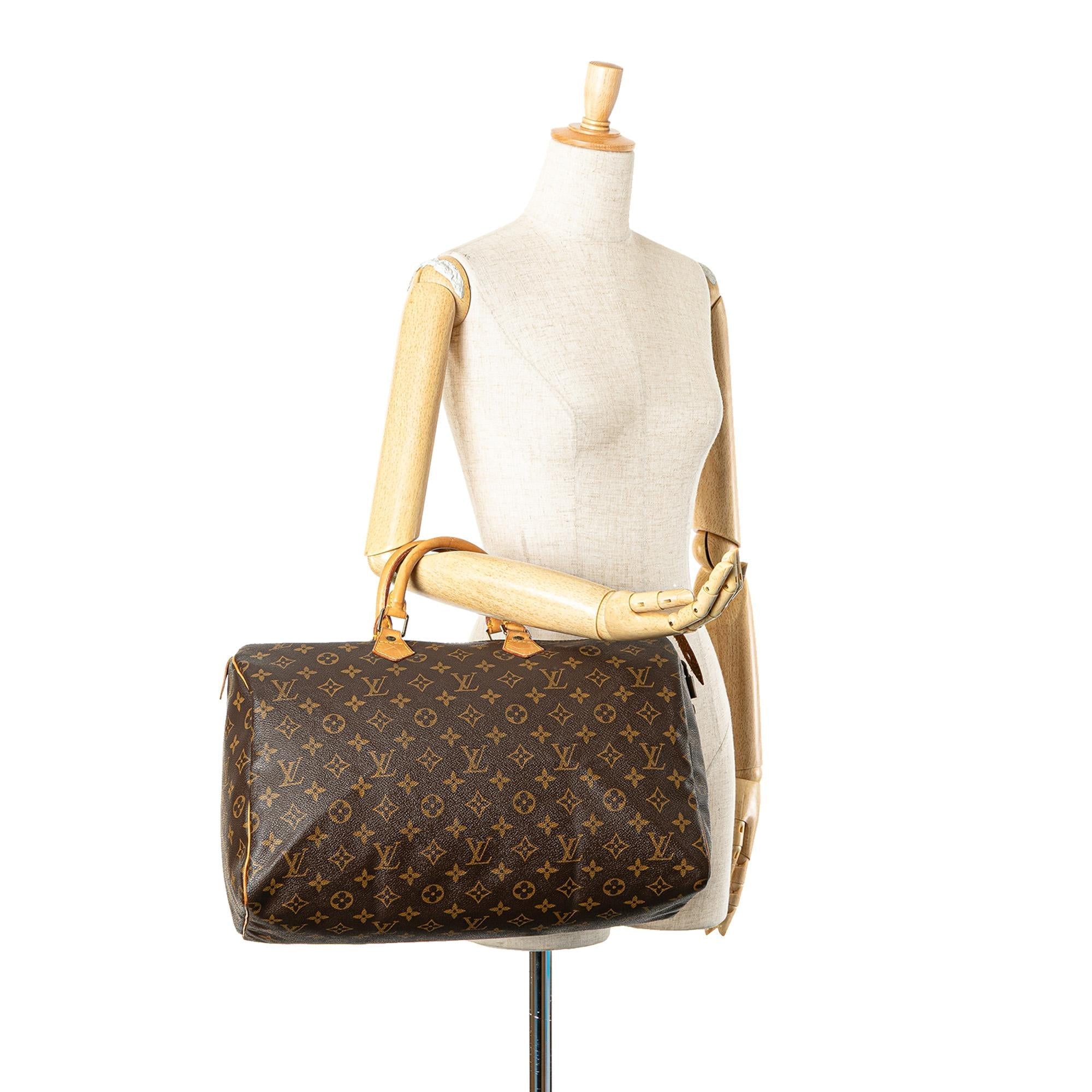 Louis Vuitton Monogram Speedy 40