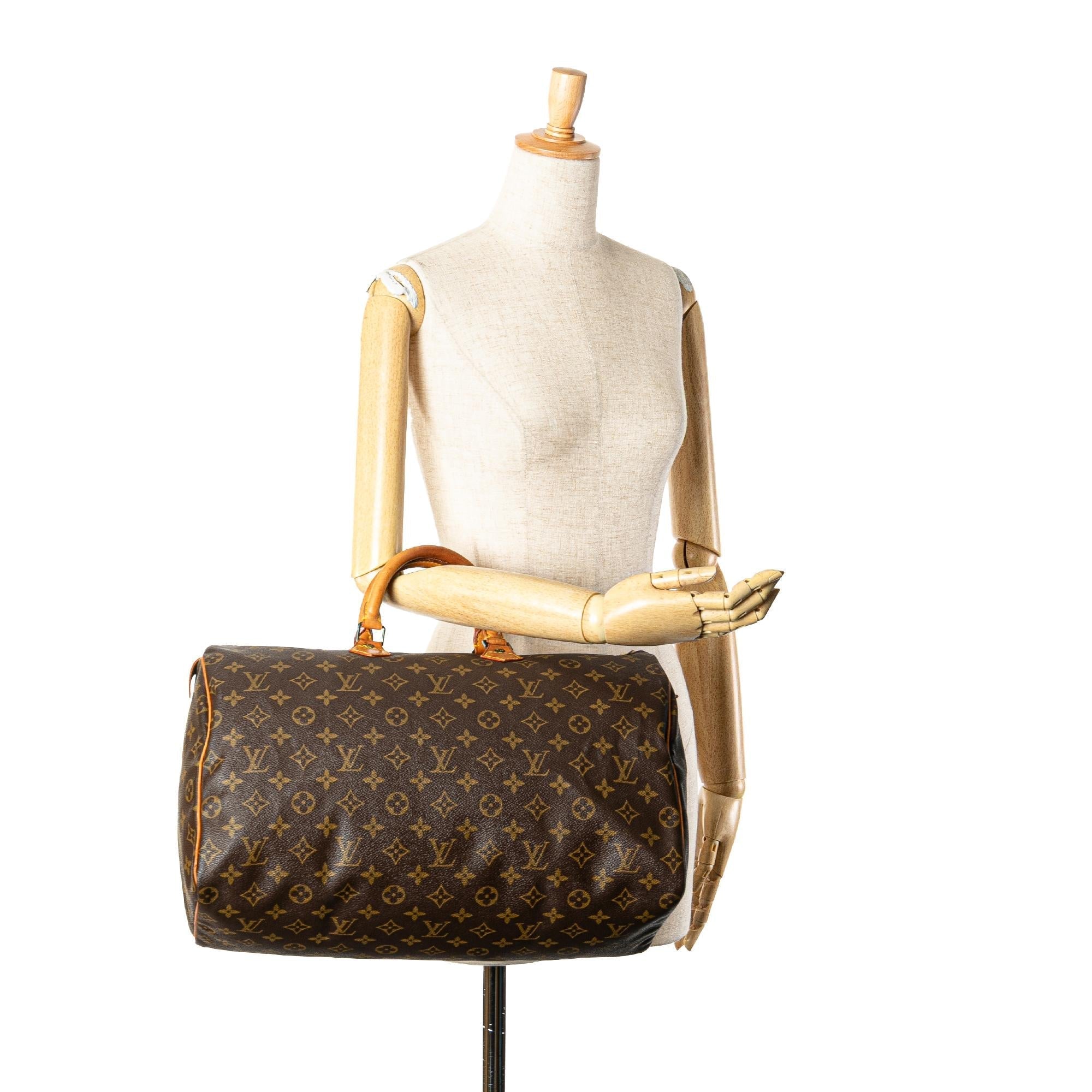 Louis Vuitton Monogram Speedy 40