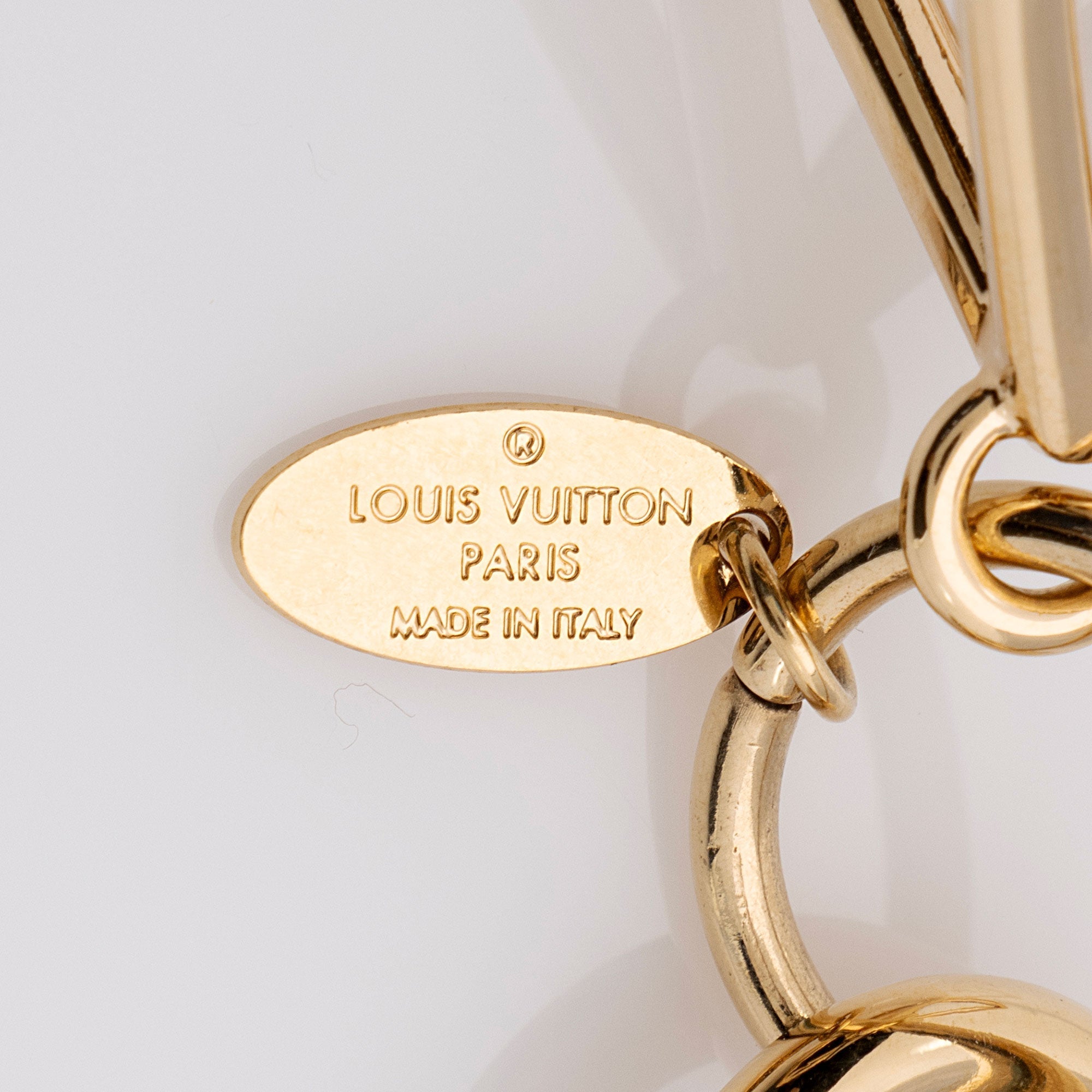Louis Vuitton Monogram Sphere Bag Charm (SHF-5njVqp)