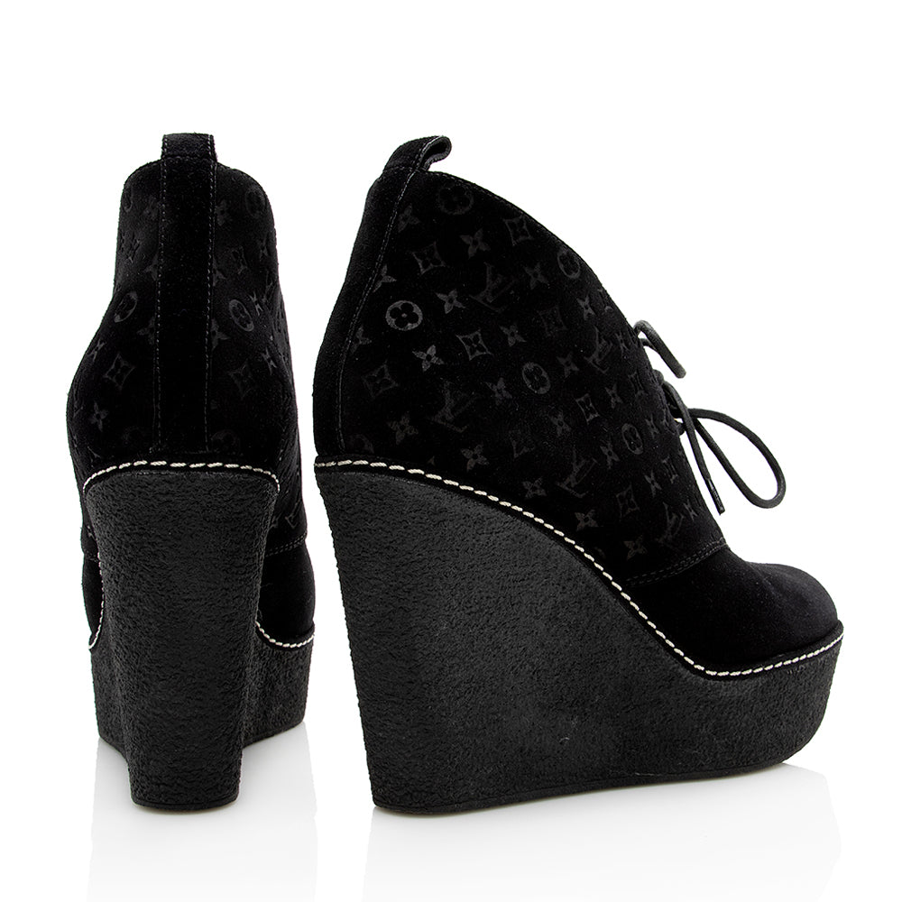 Louis Vuitton Monogram Suede Lace Up Boots - Size 6 / 36 (SHF-16788)