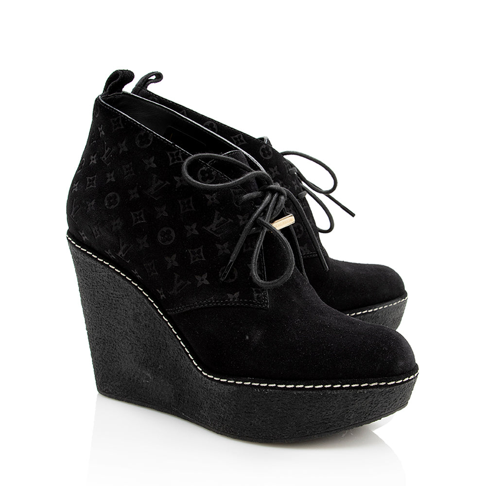Louis Vuitton Monogram Suede Lace Up Boots - Size 6 / 36 (SHF-16788)