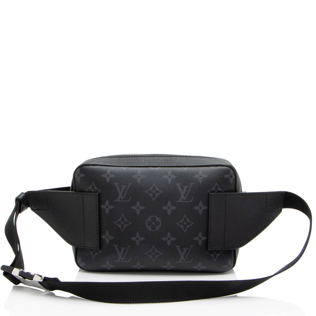 Louis Vuitton Monogram Taiga Outdoor Belt Bag (SHF-lAkpKy)