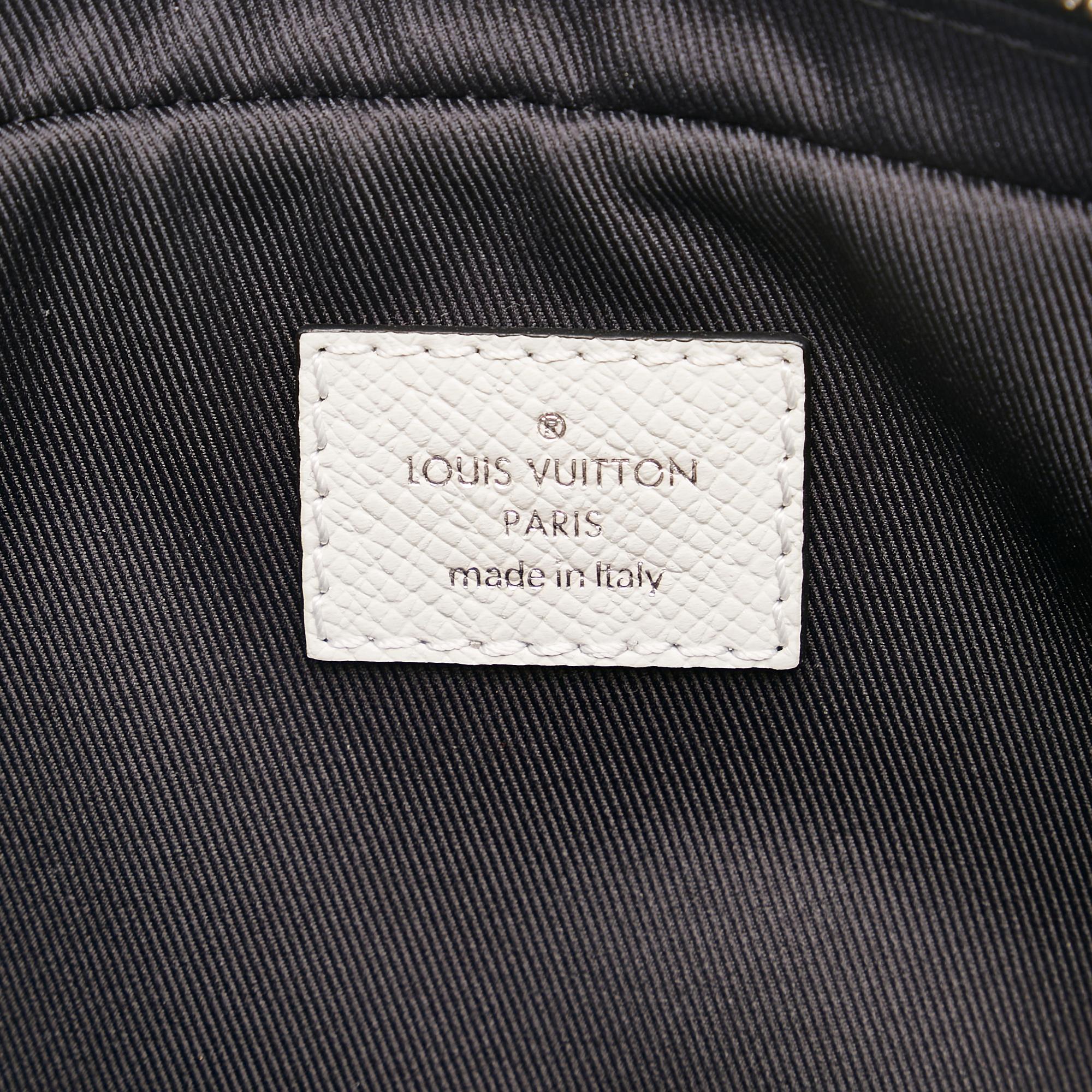 Louis Vuitton Monogram Taigarama Outdoor Bumbag (SHG-34593)