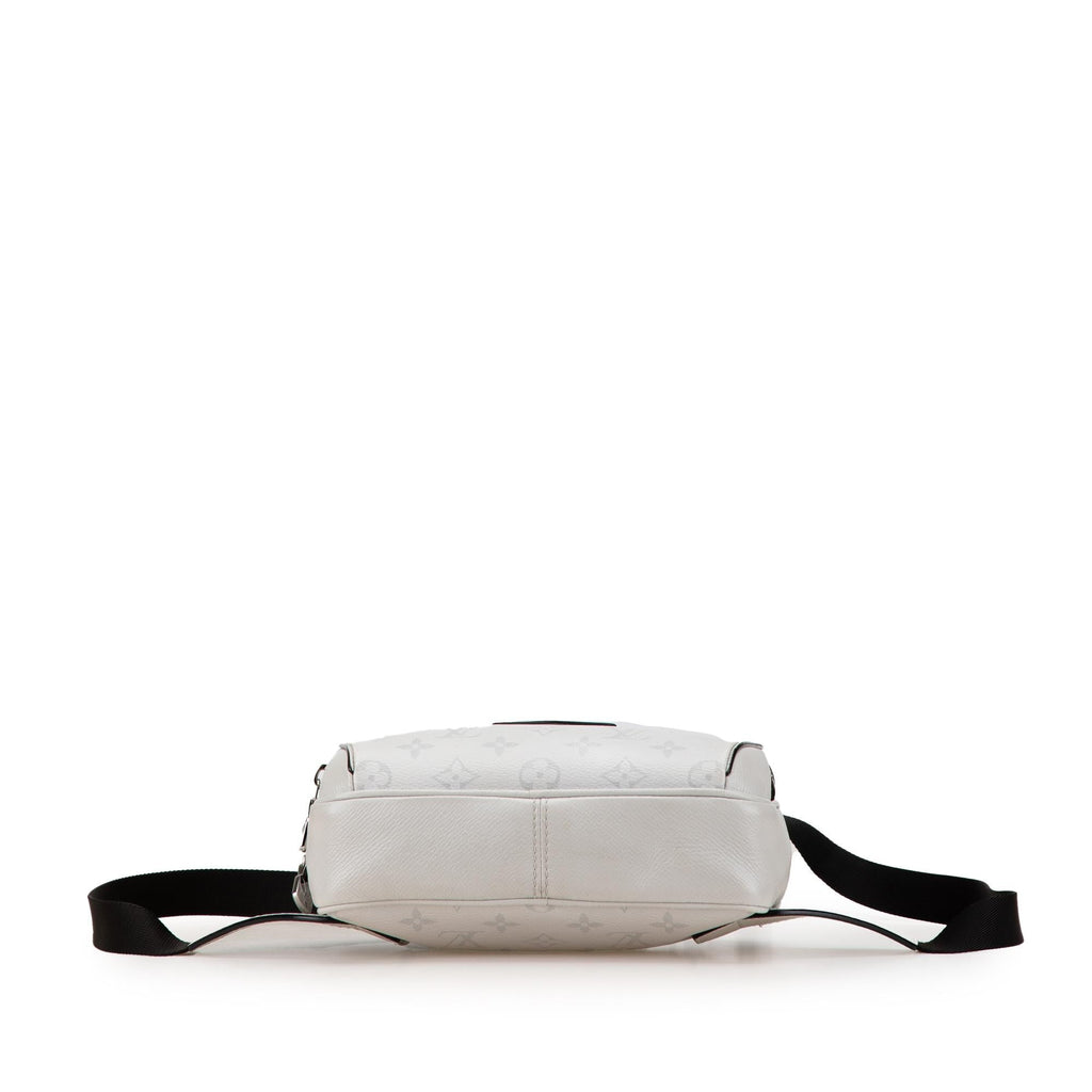 Louis Vuitton Monogram Taigarama Outdoor Bumbag