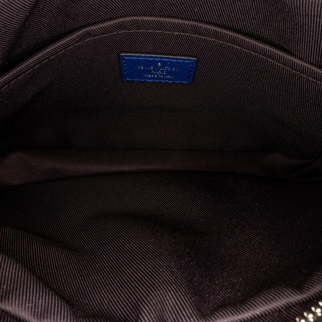 Louis Vuitton Monogram Taigarama Outdoor Messenger (SHG-3KVgCo)