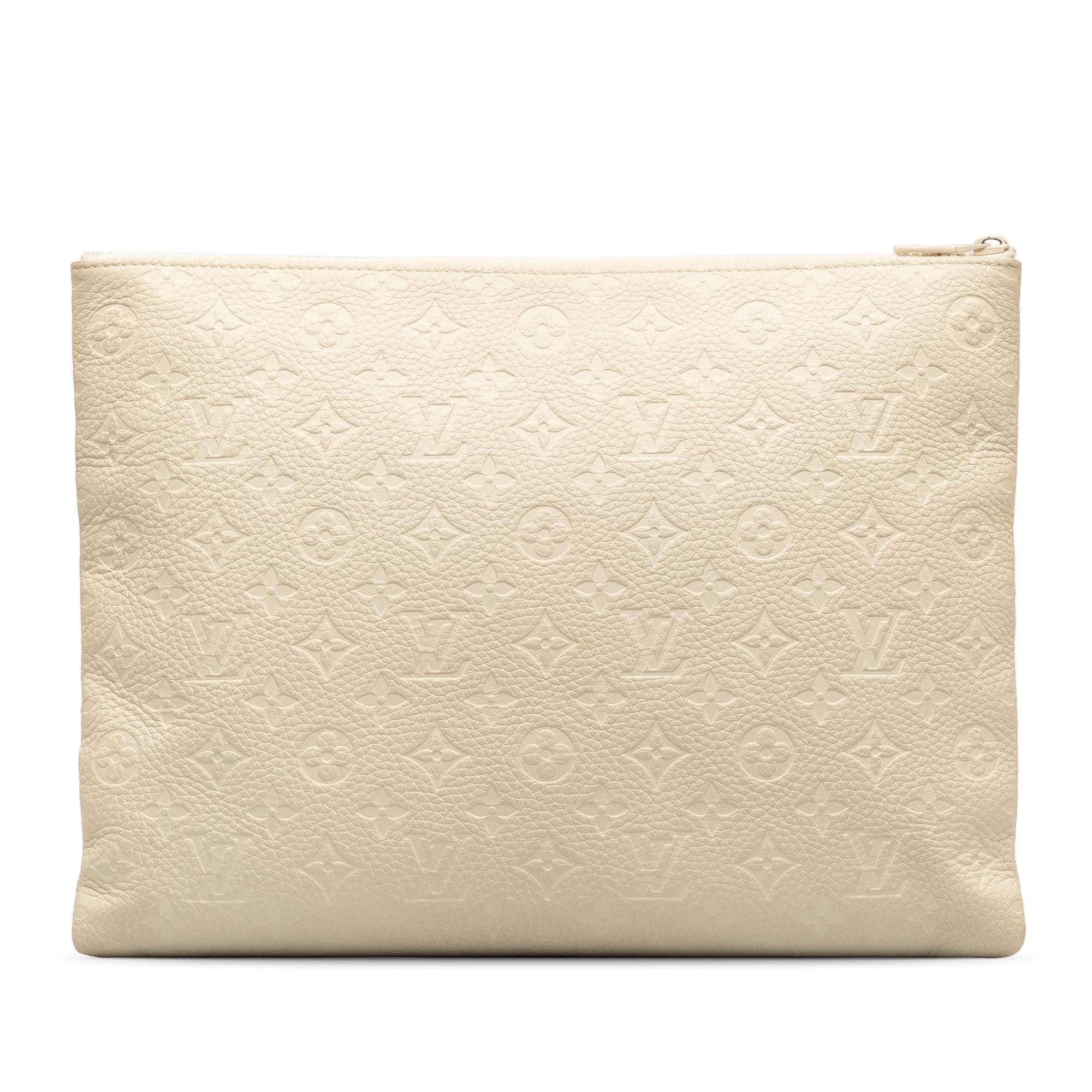 Louis Vuitton Monogram Taurillon A4 Pouch (SHG-6QVsvL)