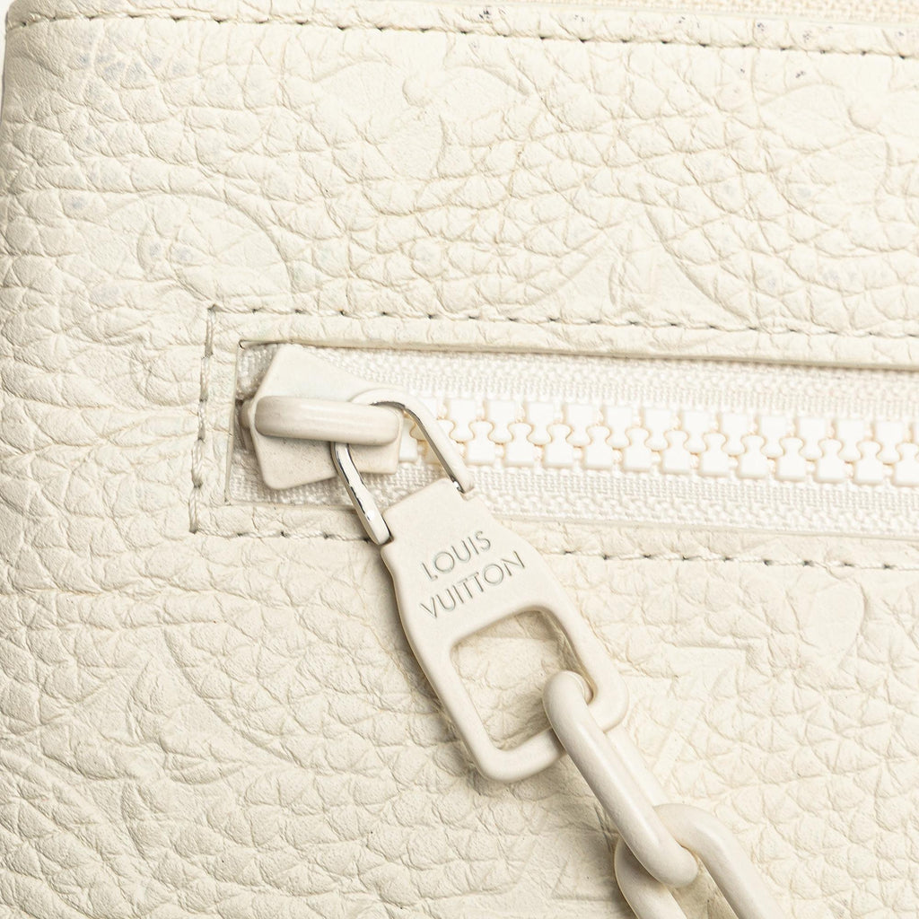 Louis Vuitton Monogram Taurillon A4 Pouch