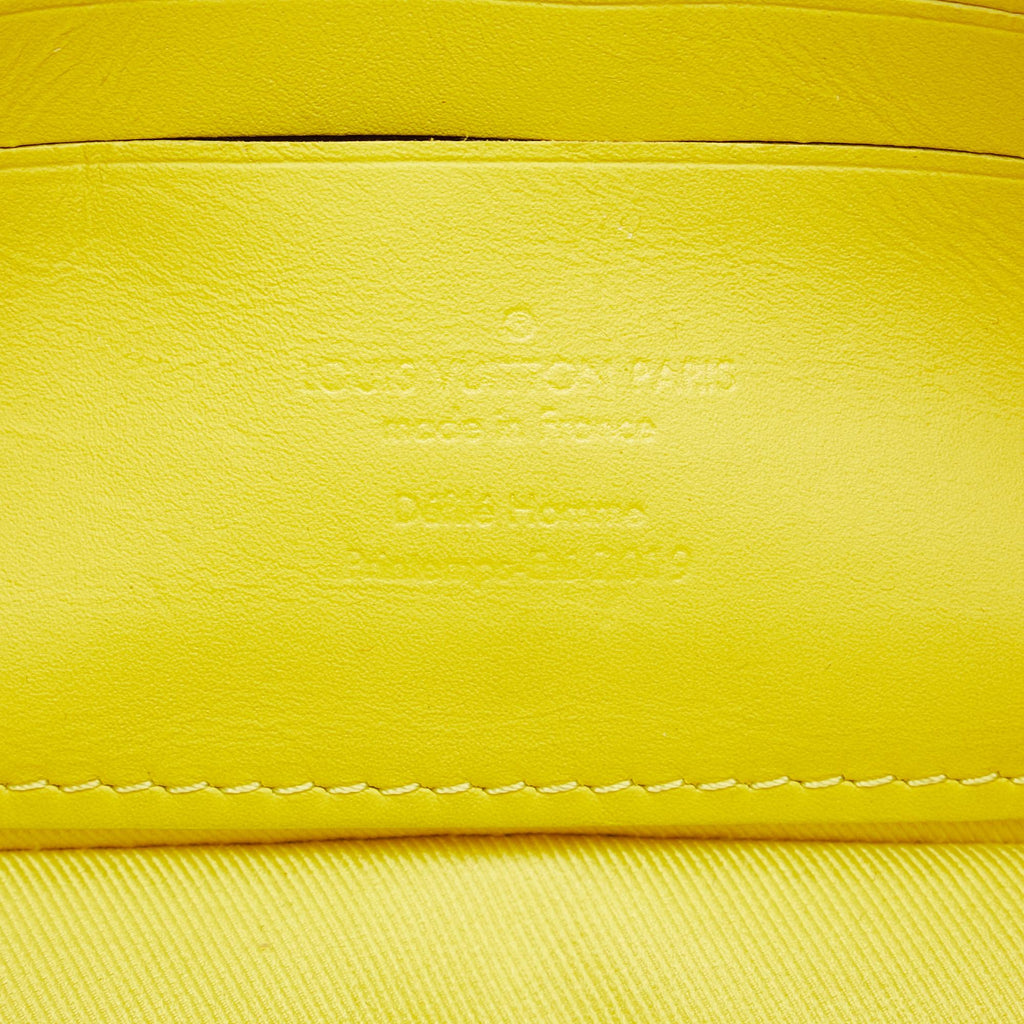 Louis Vuitton Monogram Taurillon Pochette Volga (SHG-DIyem0)