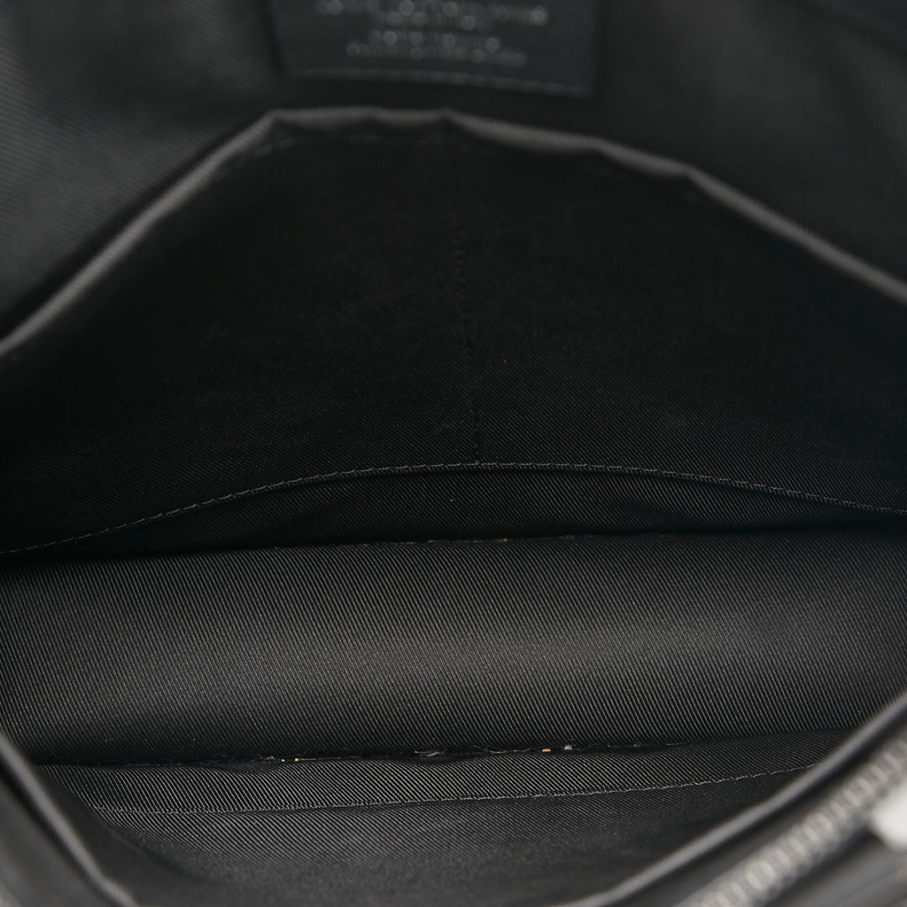 Louis Vuitton Monogram Taurillon Sac Plat (SHG-YouJrv)