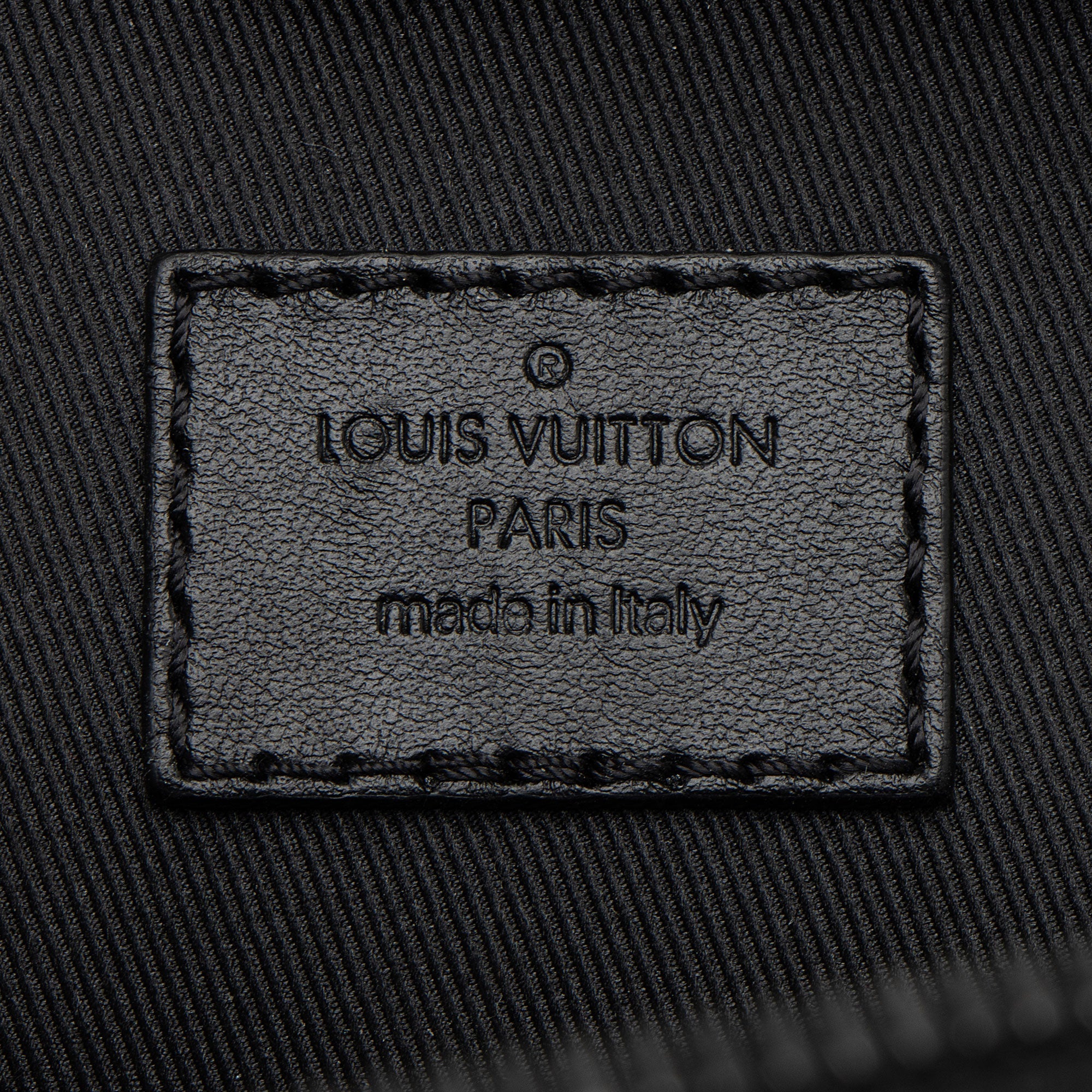 Louis Vuitton Monogram Taurillon Soft Trunk Crossbody (SHF-CIXOvt)