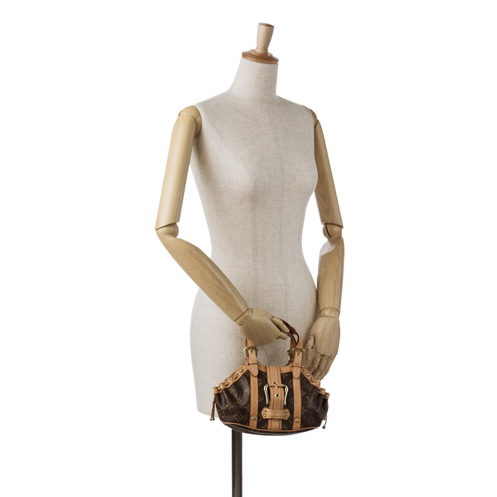 Louis Vuitton Monogram Theda PM (SHG-YPPfjZ)