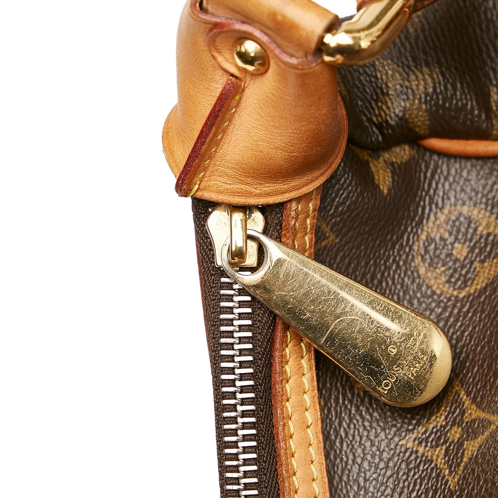 Louis Vuitton Monogram Tikal GM (SHG-28526)
