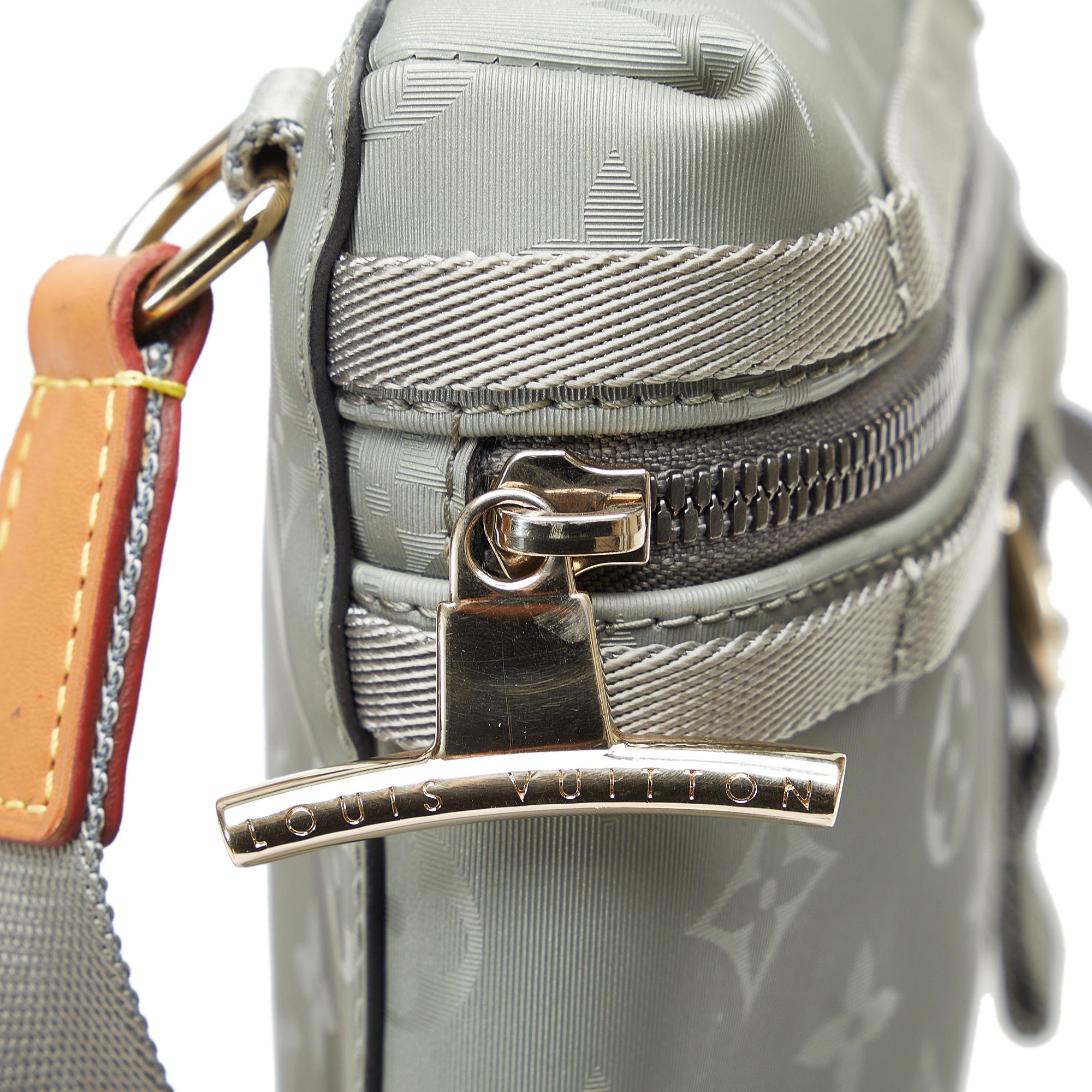 Louis Vuitton Monogram Titanium Messenger PM