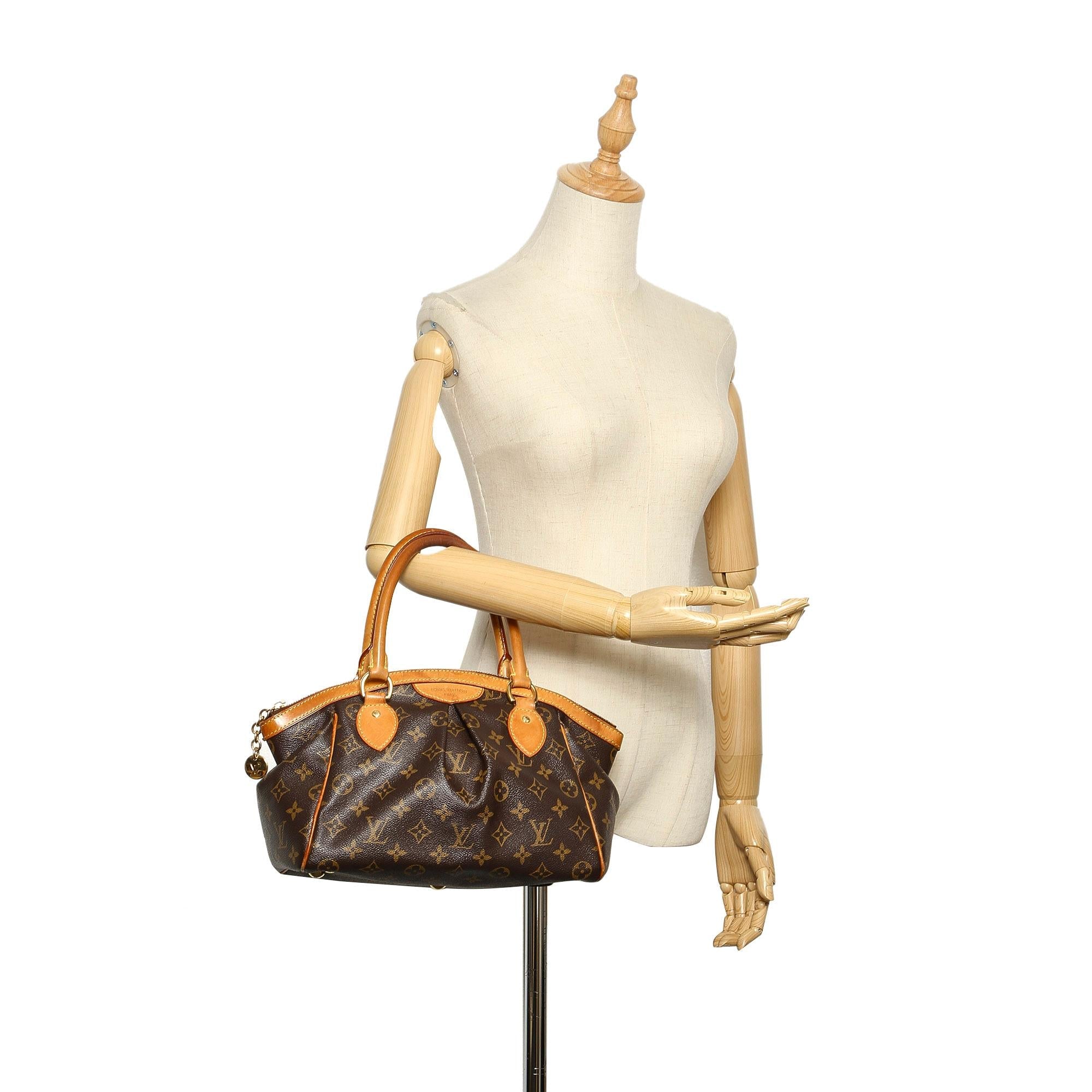 Louis Vuitton Monogram Tivoli PM (SHG-22390)