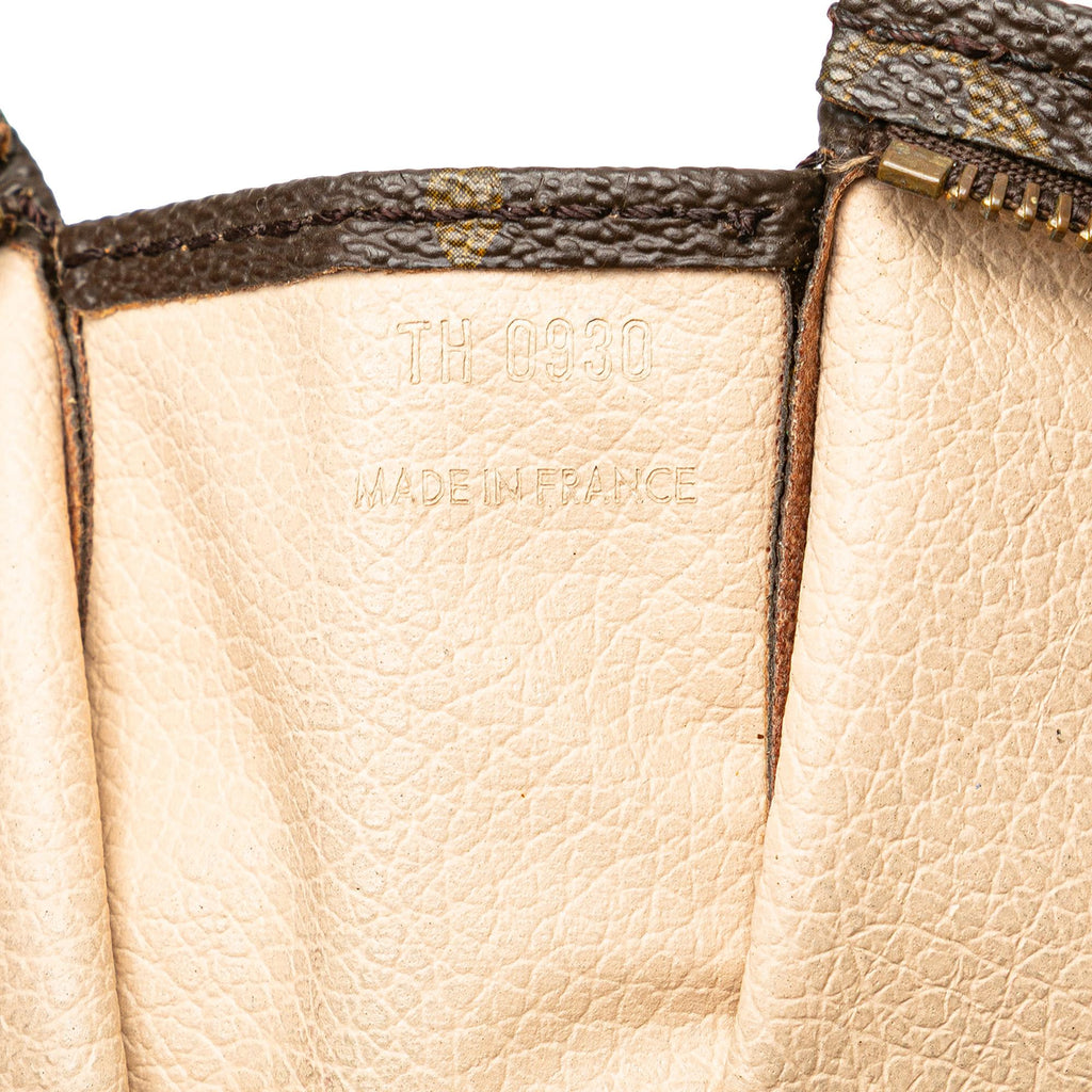 Louis Vuitton Monogram Toiletry Pouch 26