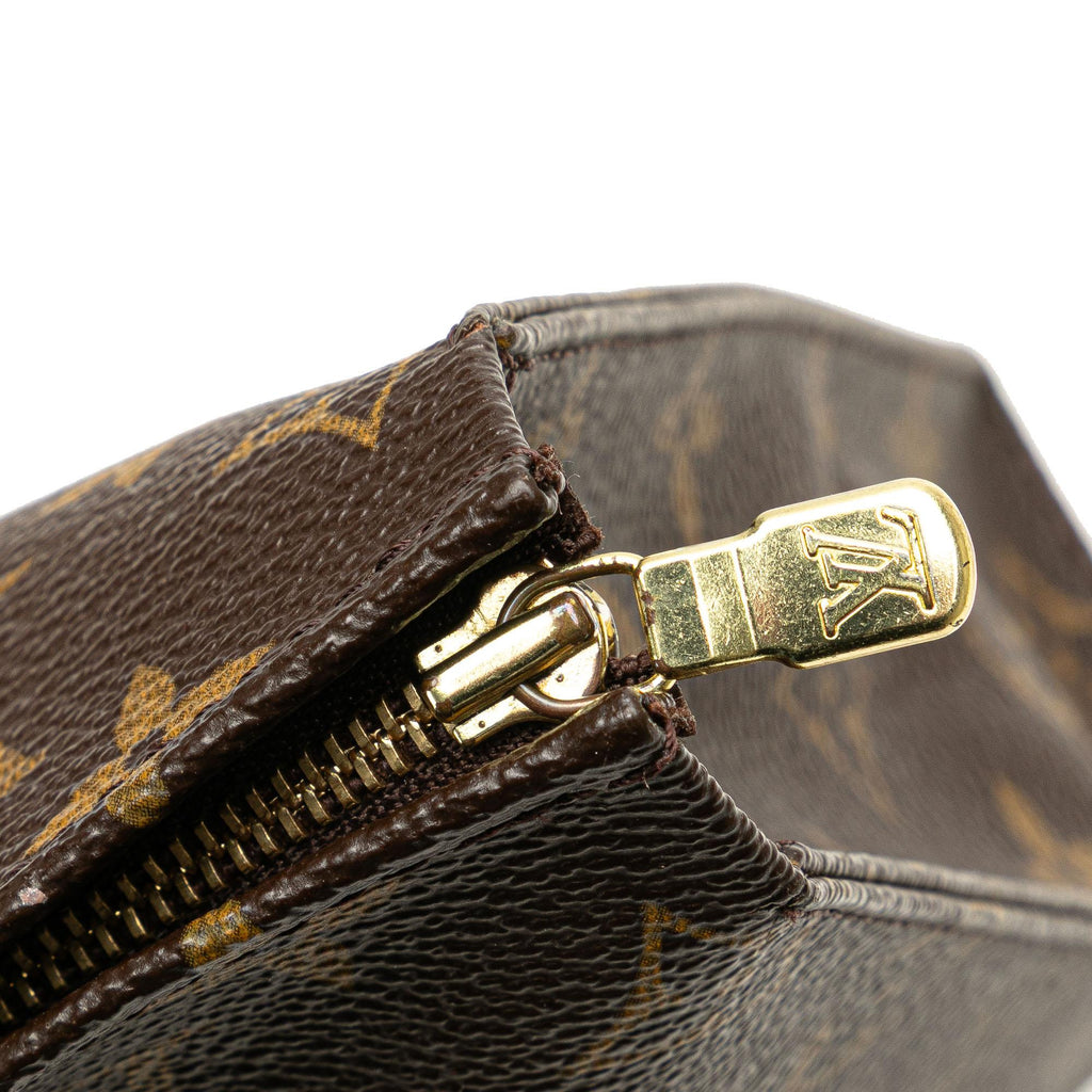 Louis Vuitton Monogram Toiletry Pouch 26