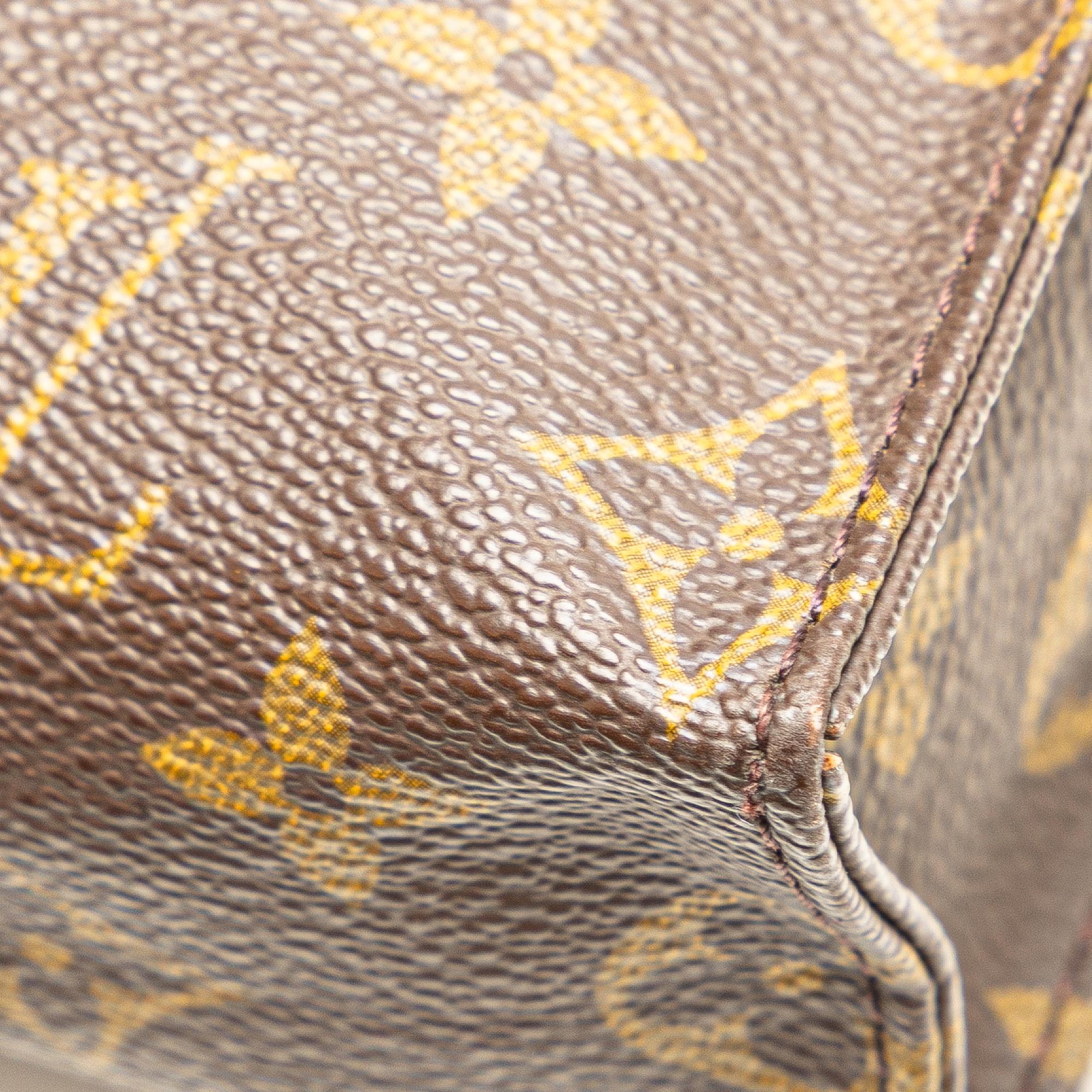 Louis Vuitton Monogram Toiletry Pouch 26