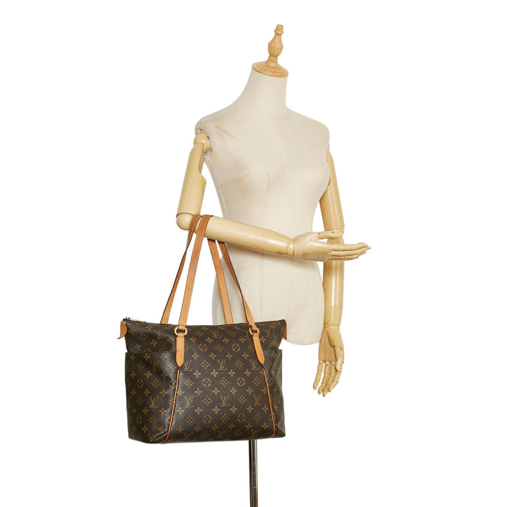 Louis Vuitton Monogram Totally MM (SHG-F6kbQS)