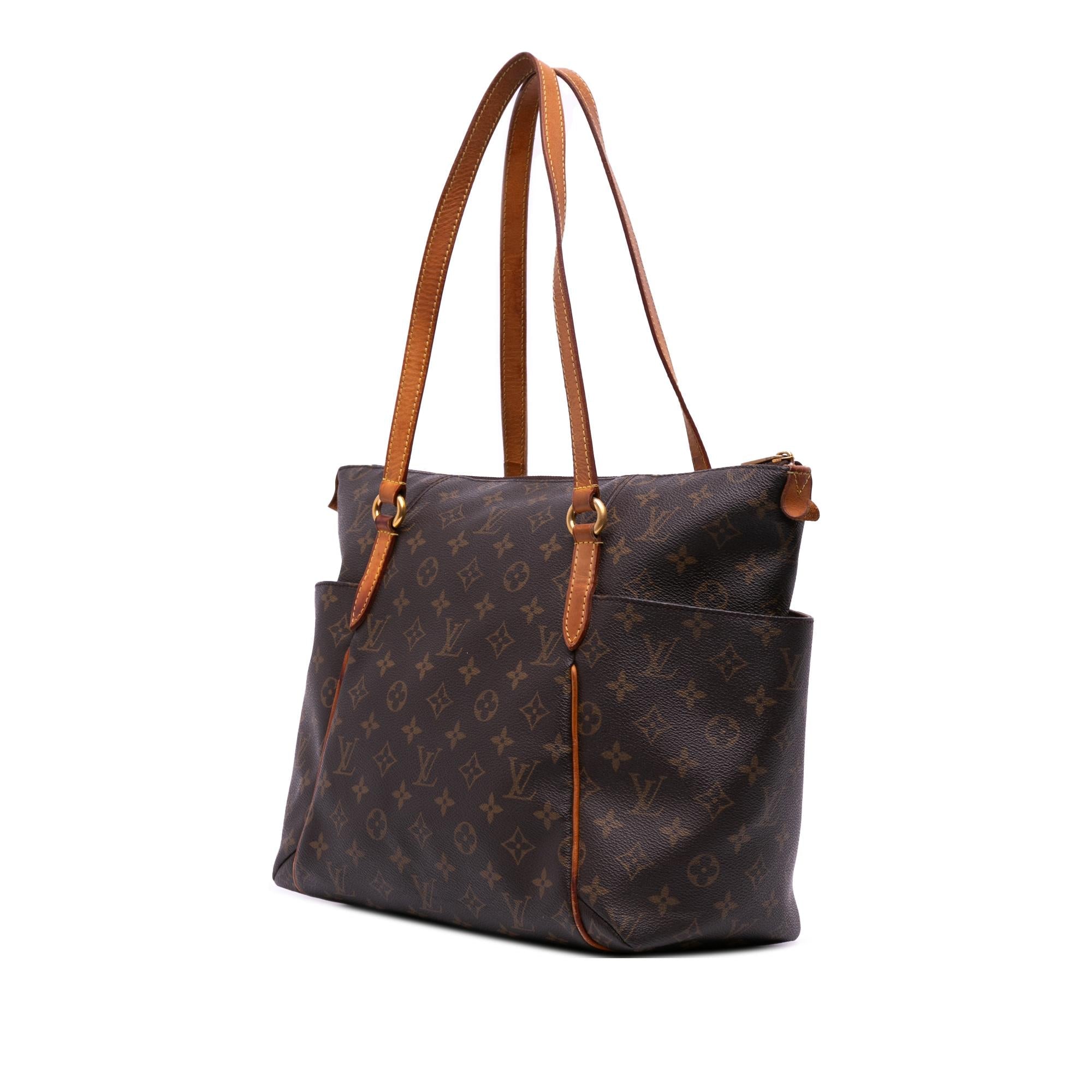 Louis Vuitton Monogram Totally MM