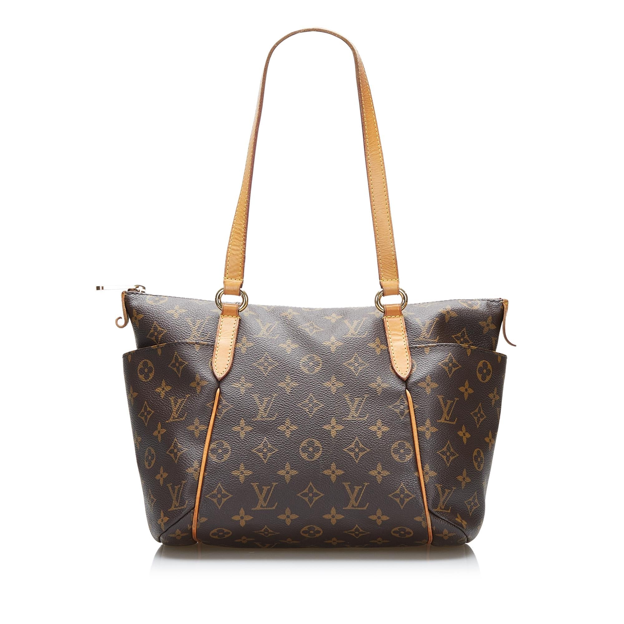Louis Vuitton Monogram Totally PM (SHG-Xfc5gw)
