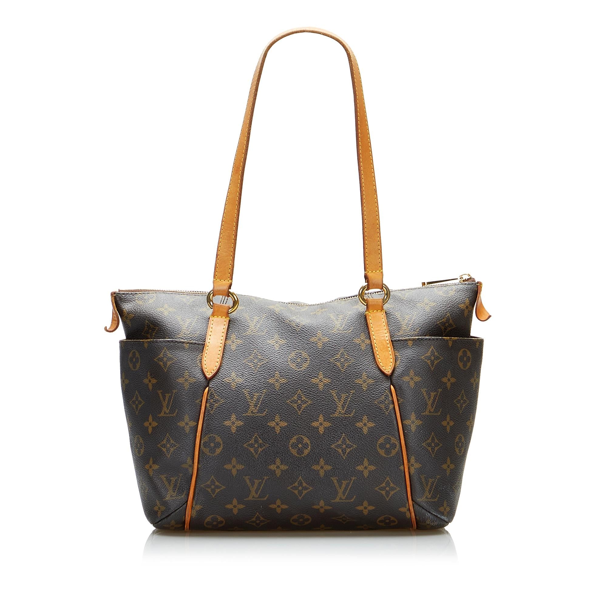 Louis Vuitton Monogram Totally PM (SHG-63Mlwp)