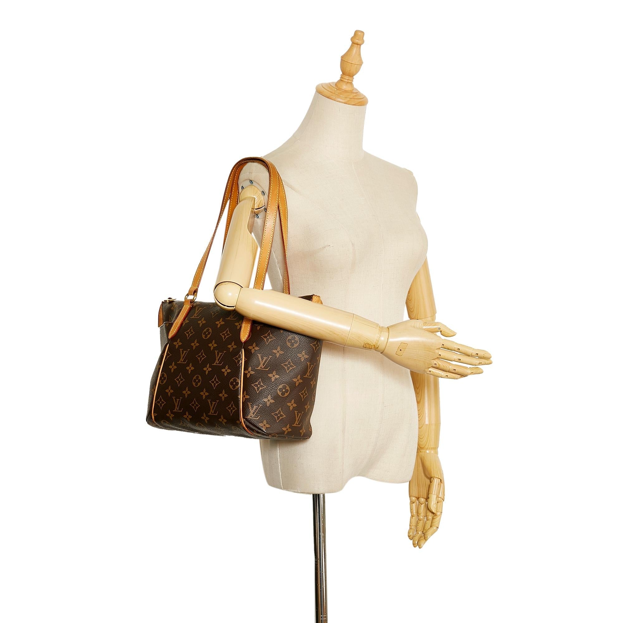 Louis Vuitton Monogram Totally PM (SHG-vgGBAJ)