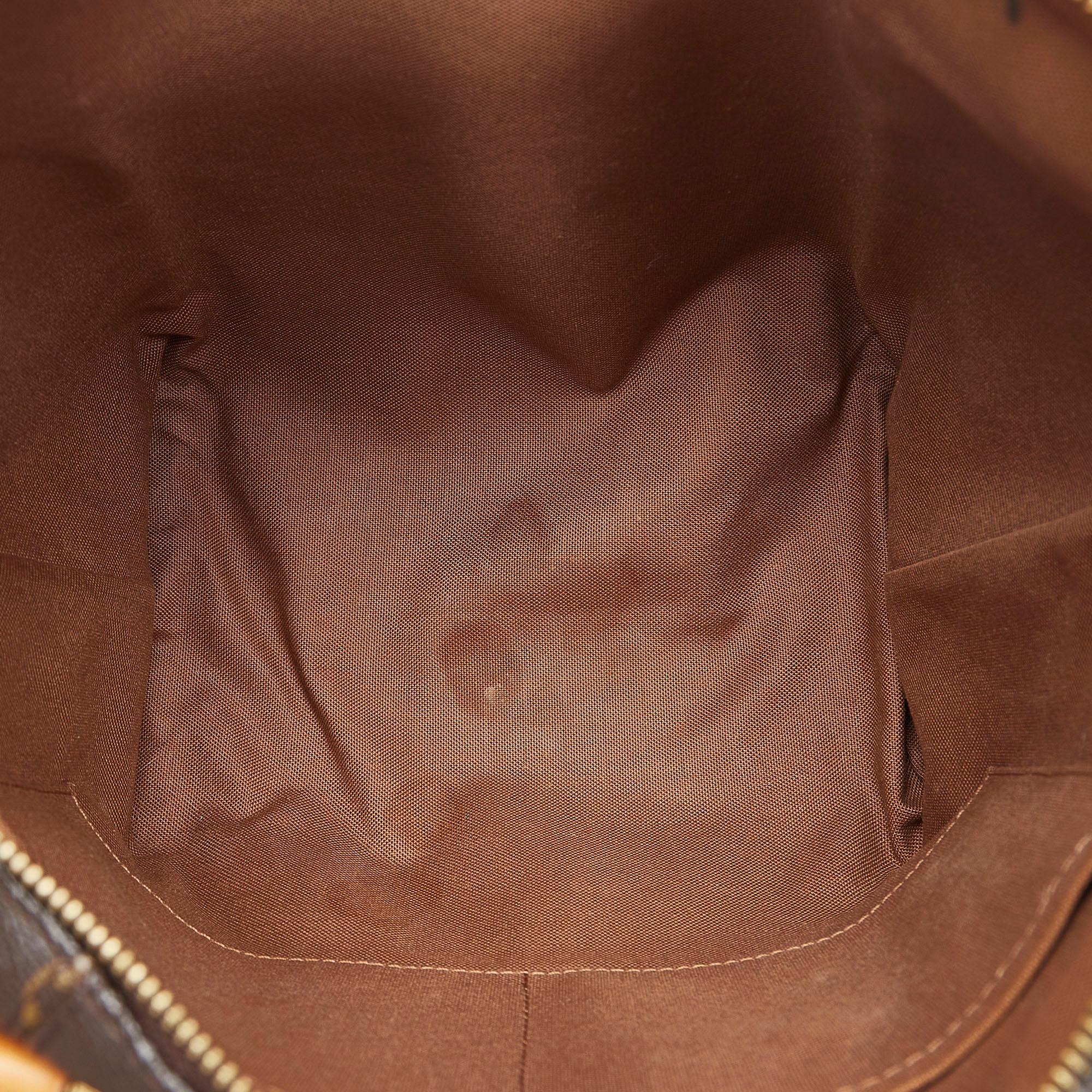 Louis Vuitton Monogram Totally PM (SHG-D9EuSv)