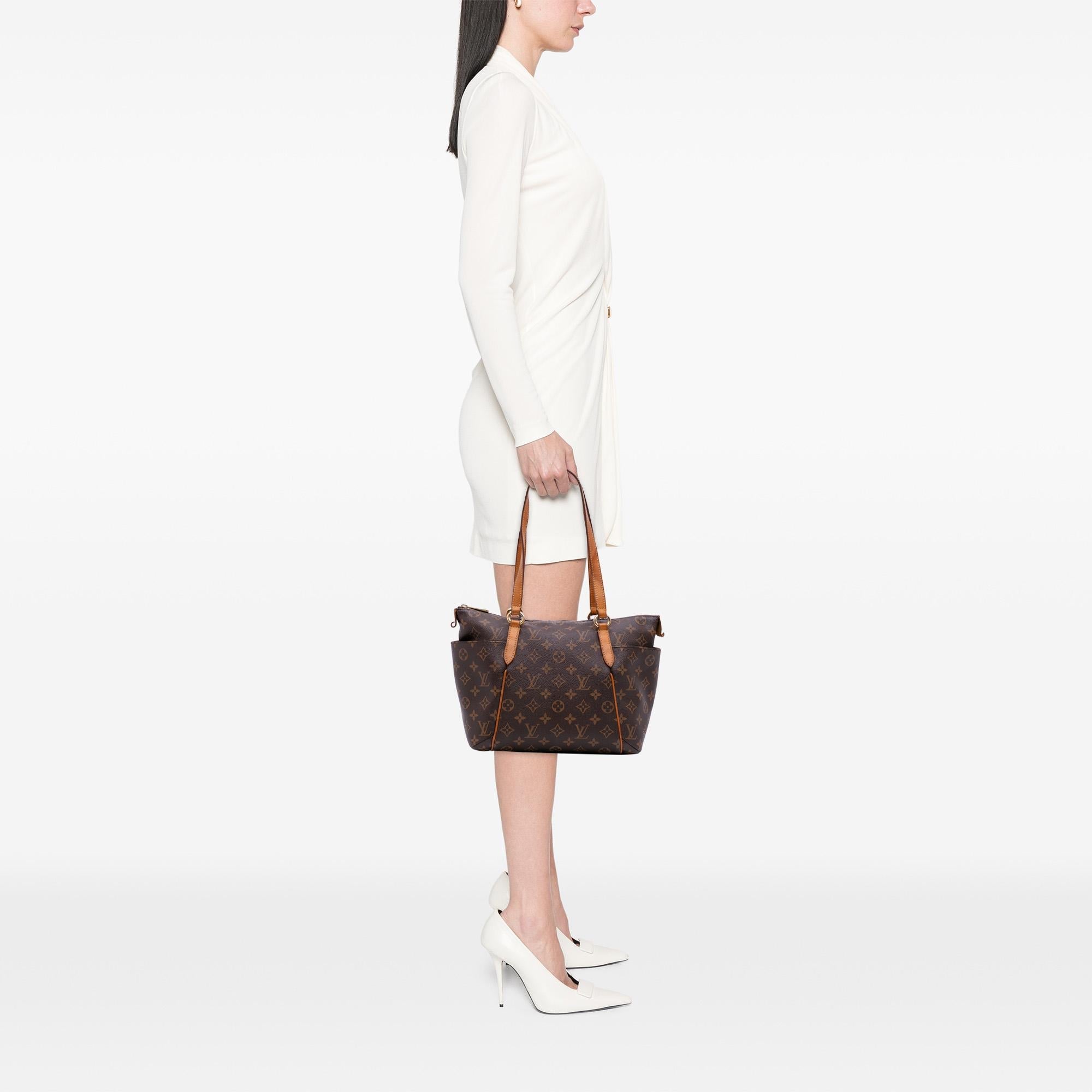 Louis Vuitton Monogram Totally PM