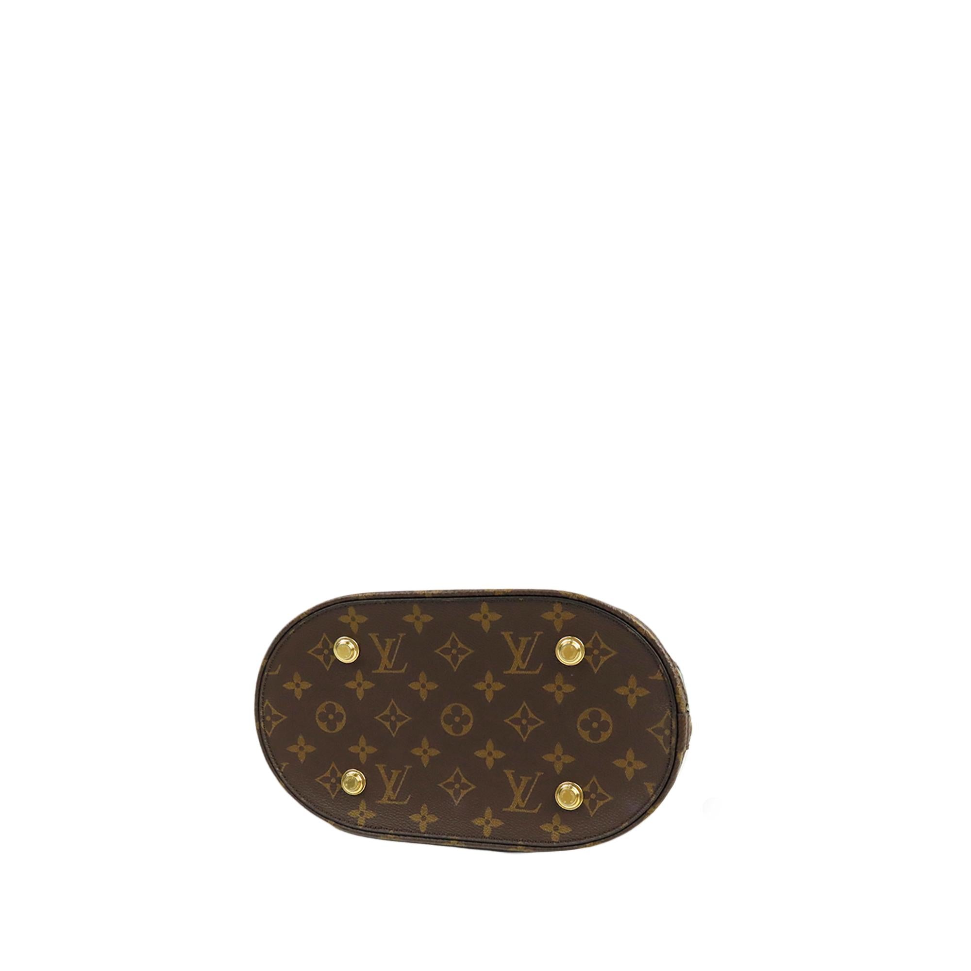 Louis Vuitton Monogram Tressage (SHG-tATnjS)