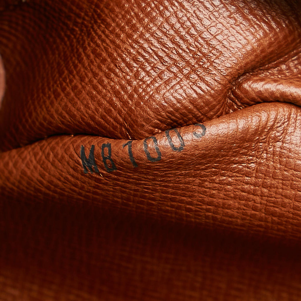 Louis Vuitton Monogram Trocadero 27 (SHG-30906)