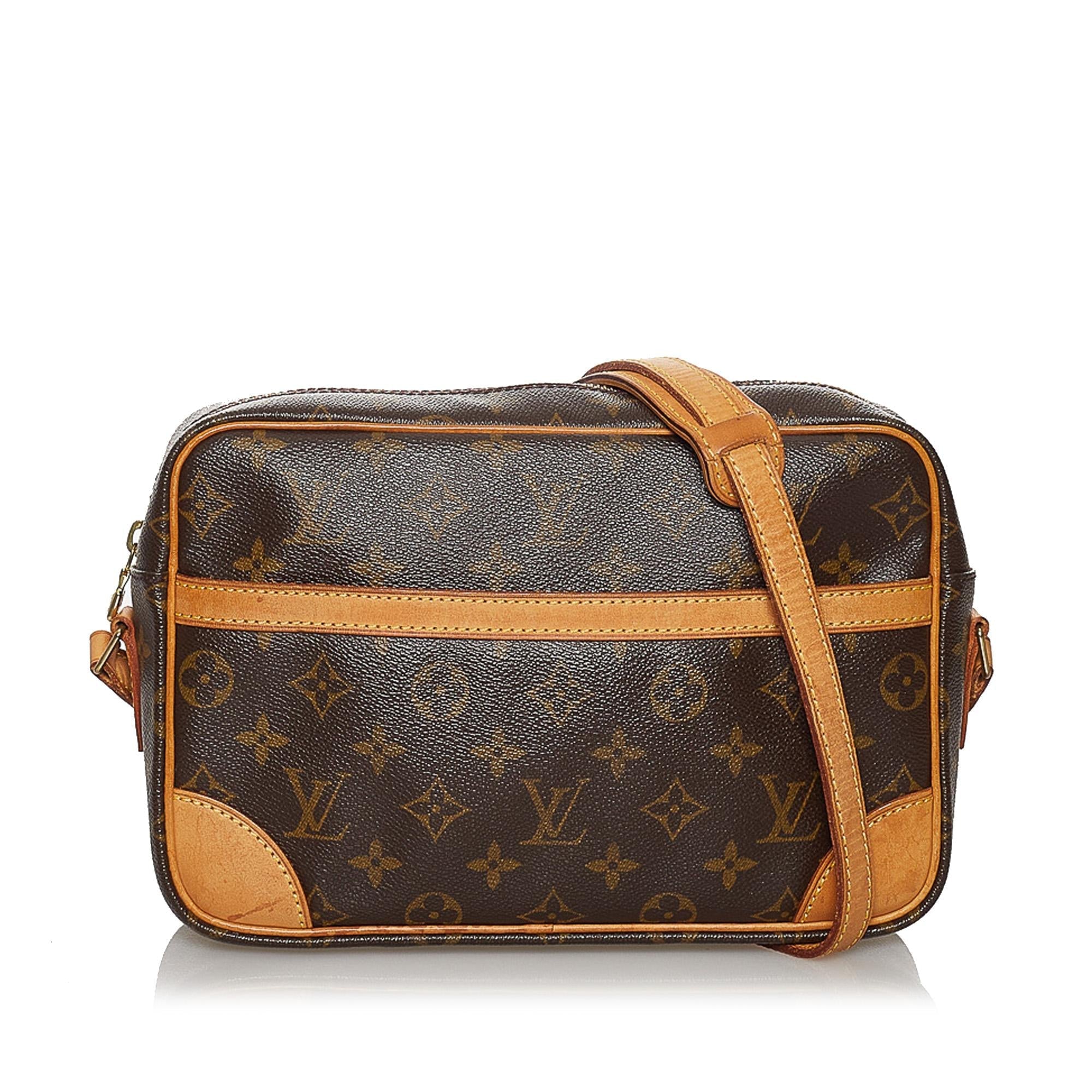 Louis Vuitton Monogram Trocadero 27 (SHG-30906)