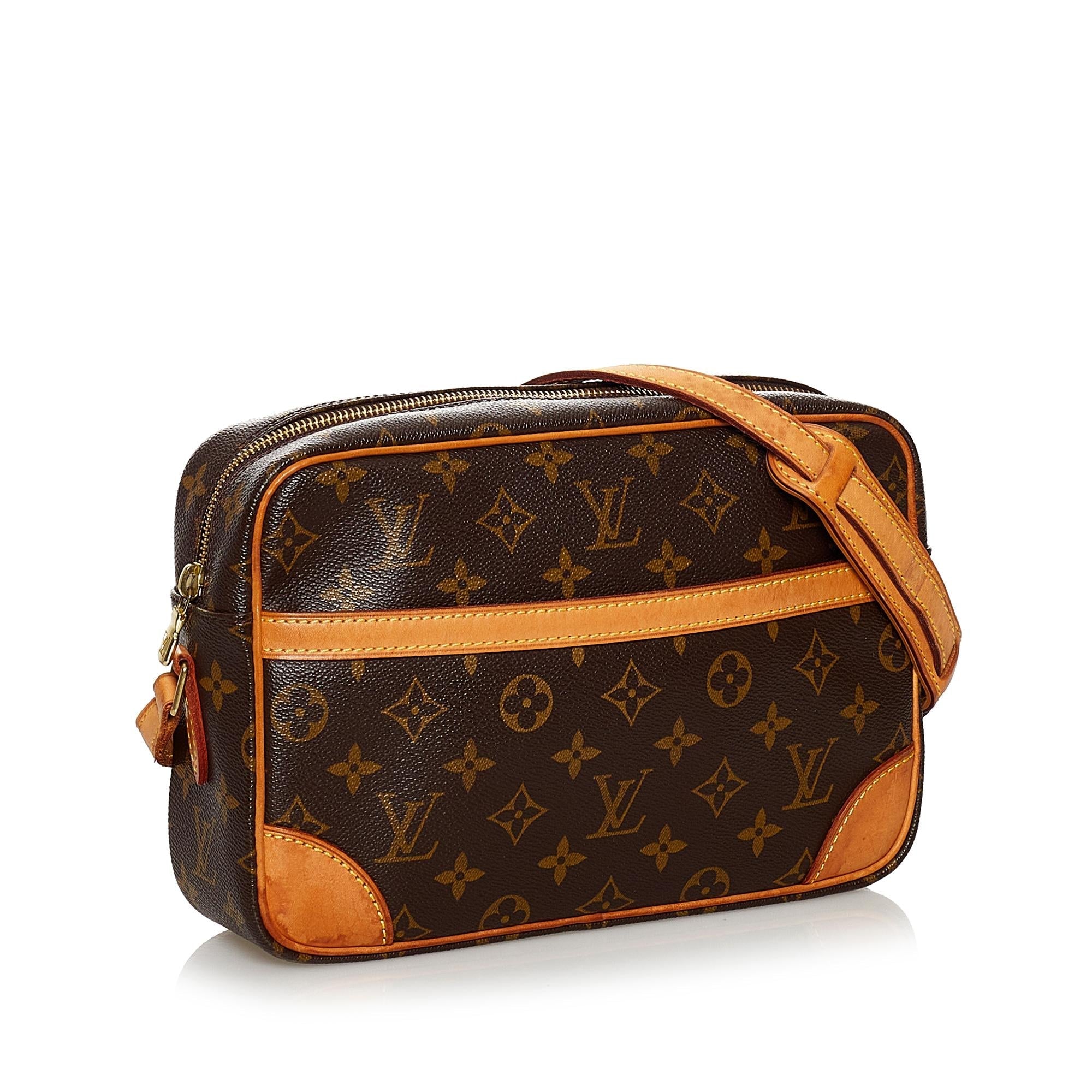 Louis Vuitton Monogram Trocadero 27 (SHG-31125)