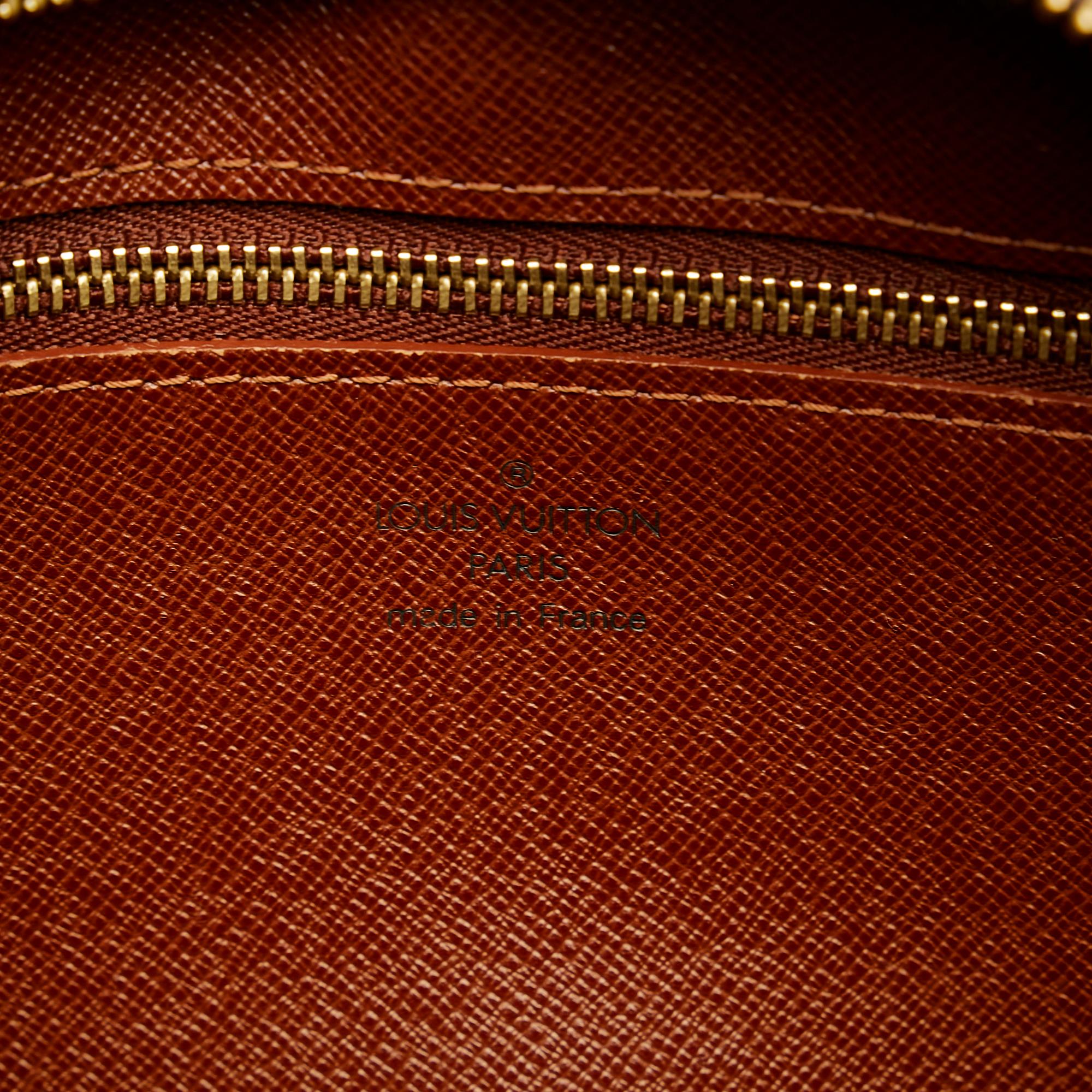 Louis Vuitton Monogram Trocadero 27 (SHG-31782)